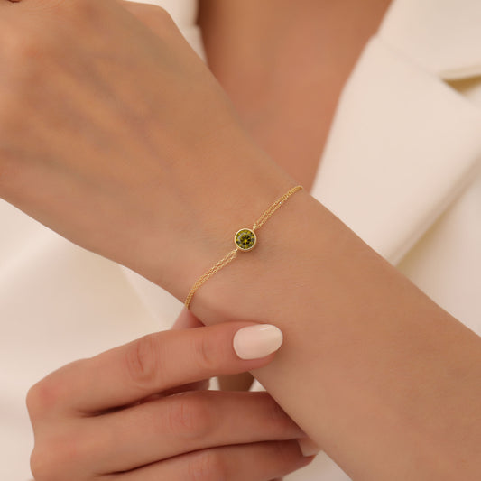 Round Peridot Bezel Bracelet in 14K Solid Gold | August Birthstone Queen Jewelry Bracelet
