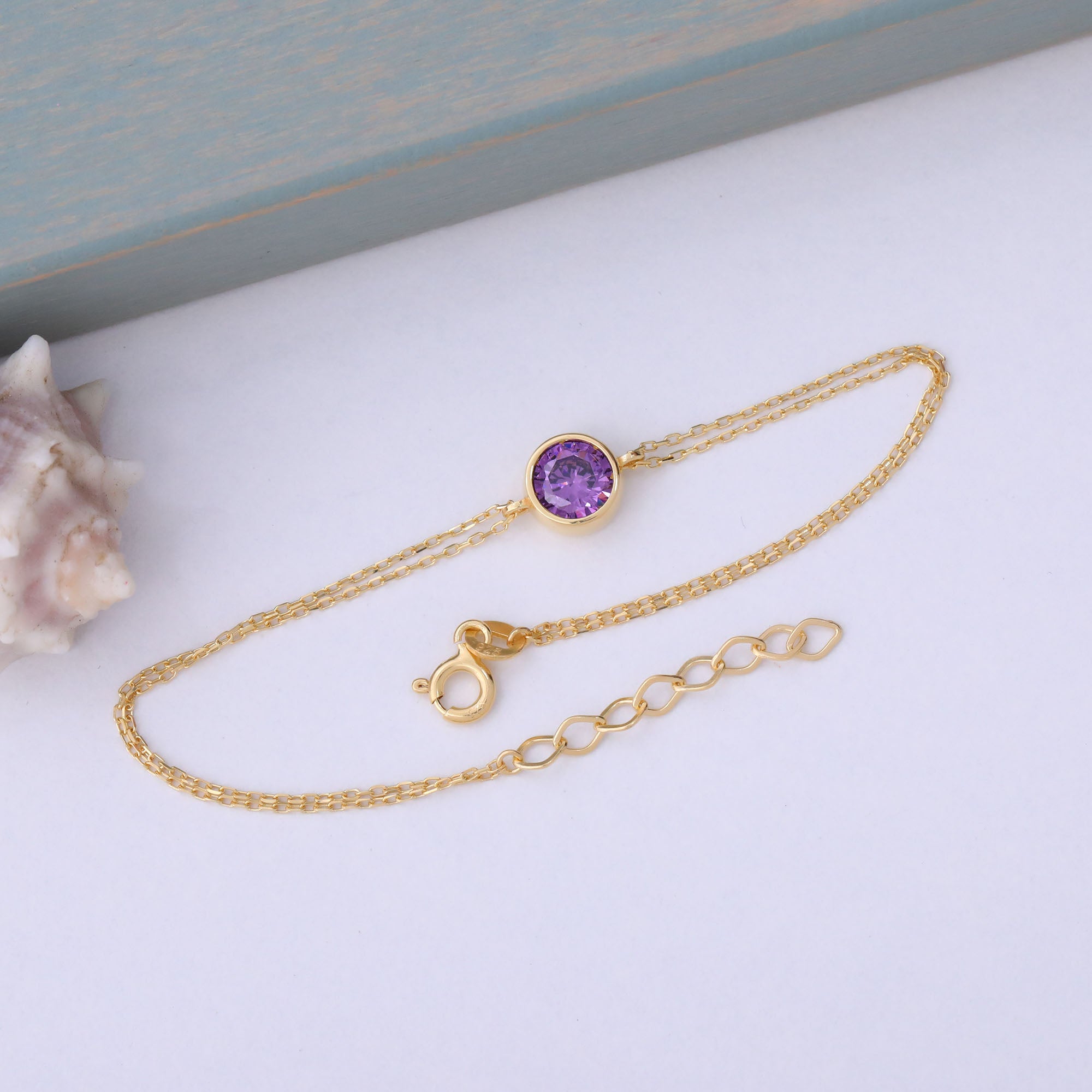 Round Amethyst Bezel Bracelet in 14K Solid Gold | February Birthstone Queen Jewelry Bracelet