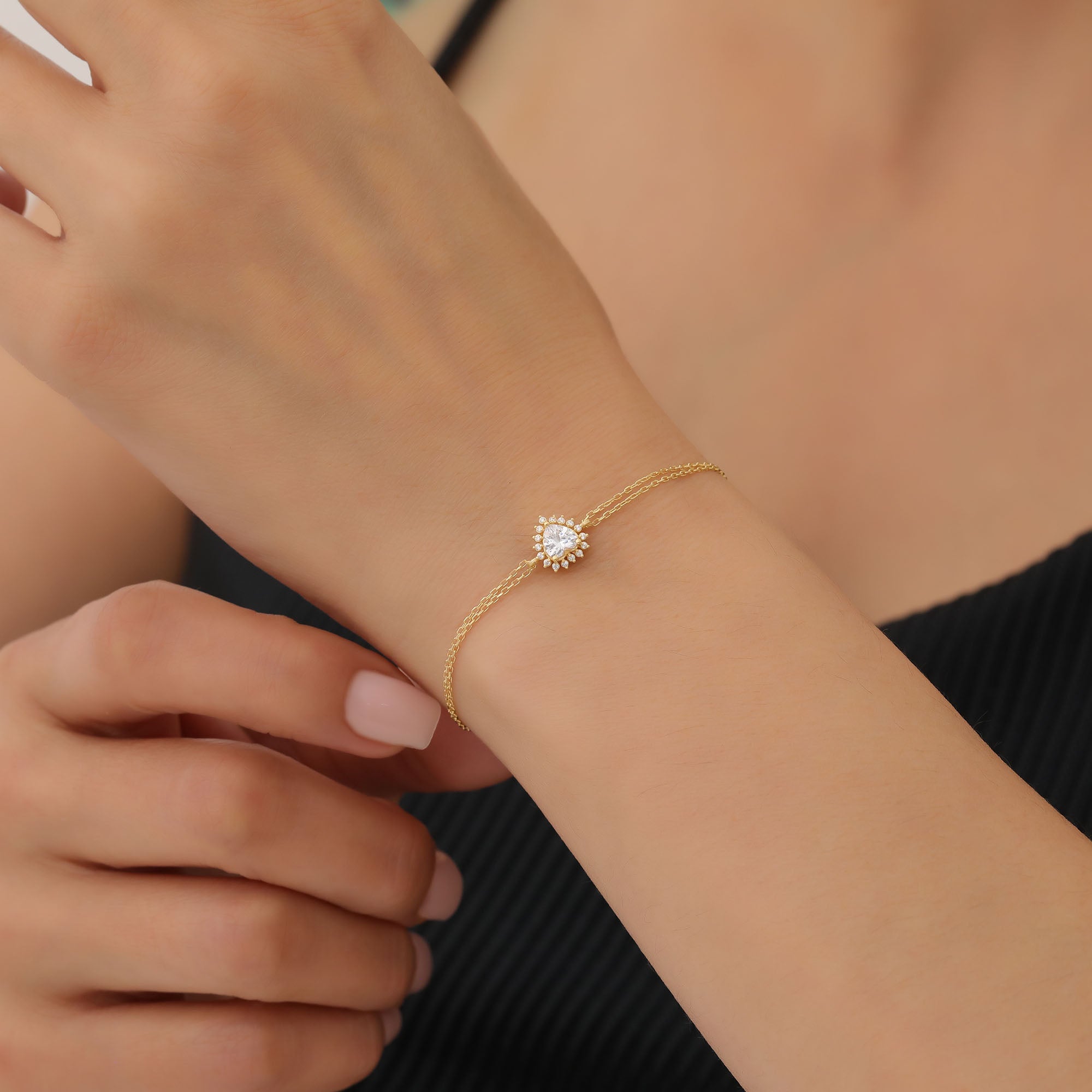 White Topaz Heart Bracelet by 16 Real Diamonds in 14K Solid Gold, April Birthstone Jewelry Queen Jewelry Bracelet