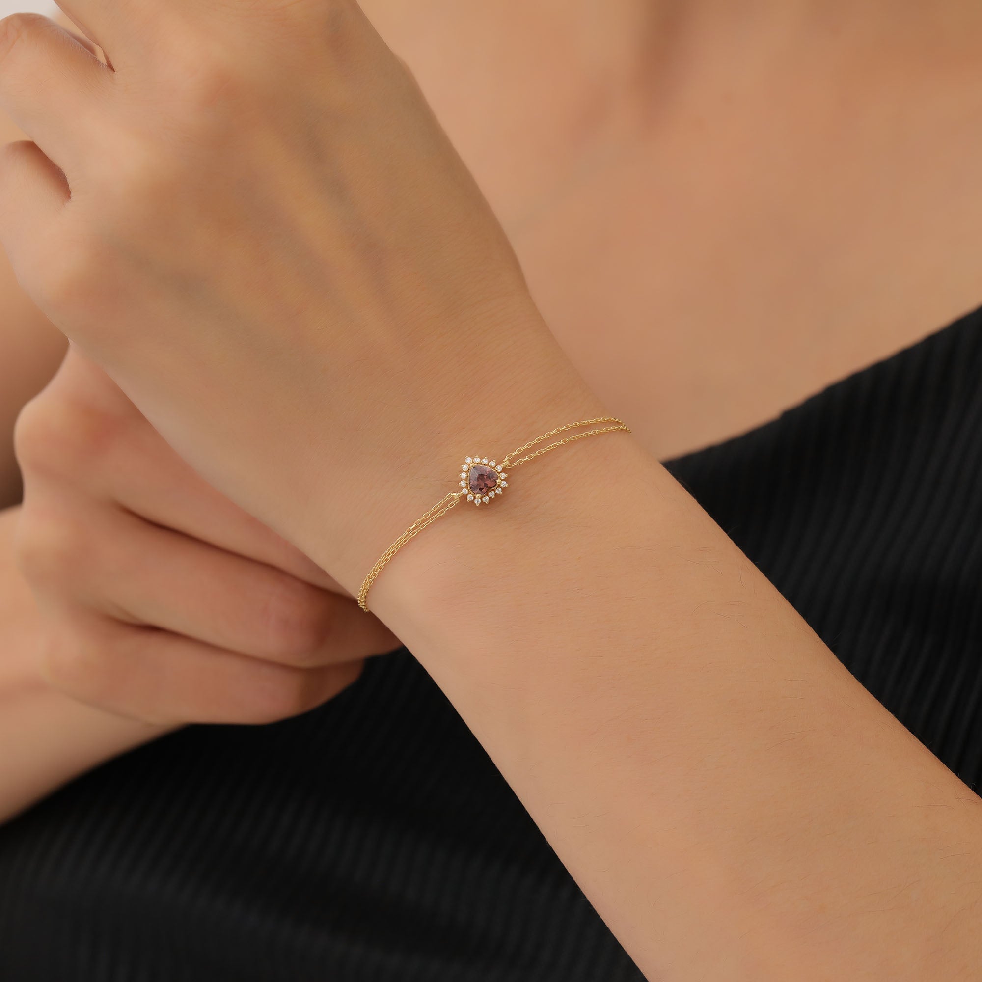 Smoky Quartz Heart Bracelet by 16 Real Diamonds in 14K Solid Gold, Birthstone Jewelry Queen Jewelry Bracelet