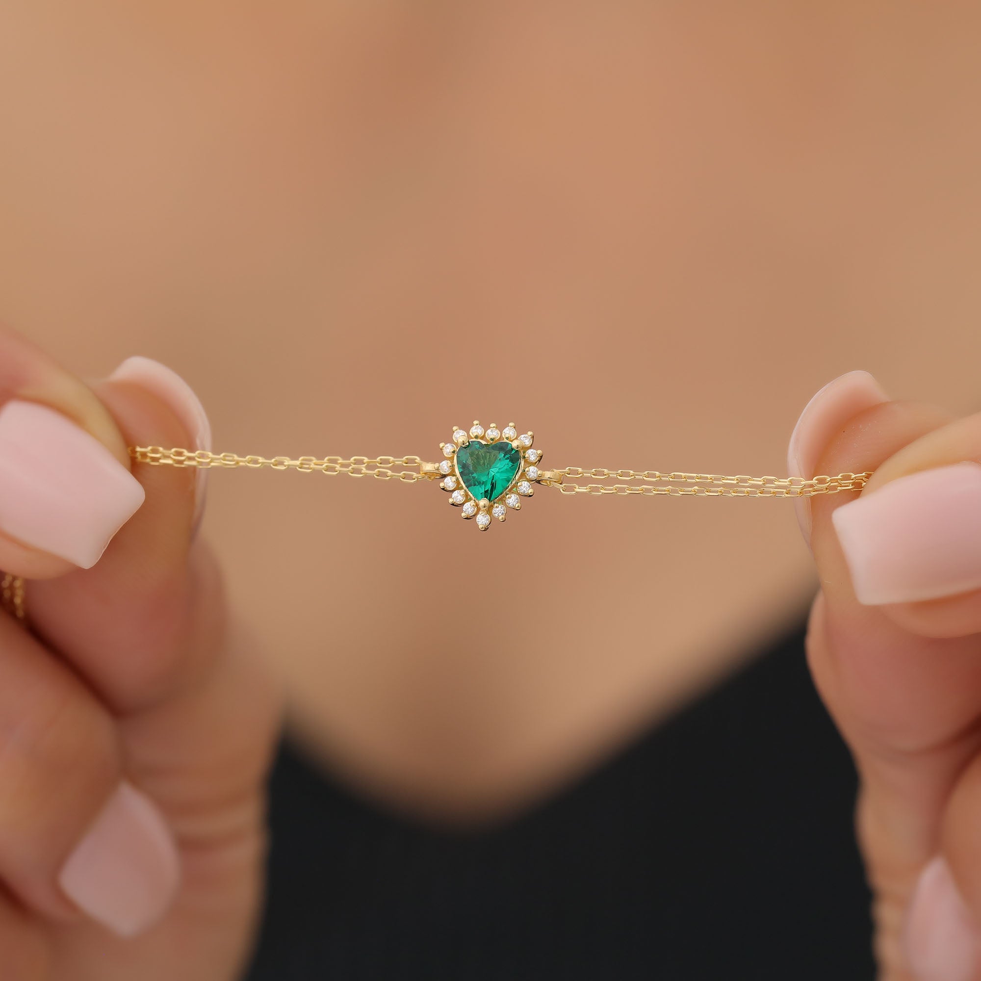 Emerald Heart Bracelet by 16 Real Diamonds in 14K Solid Gold, May Birthstone Jewelry Queen Jewelry Bracelet