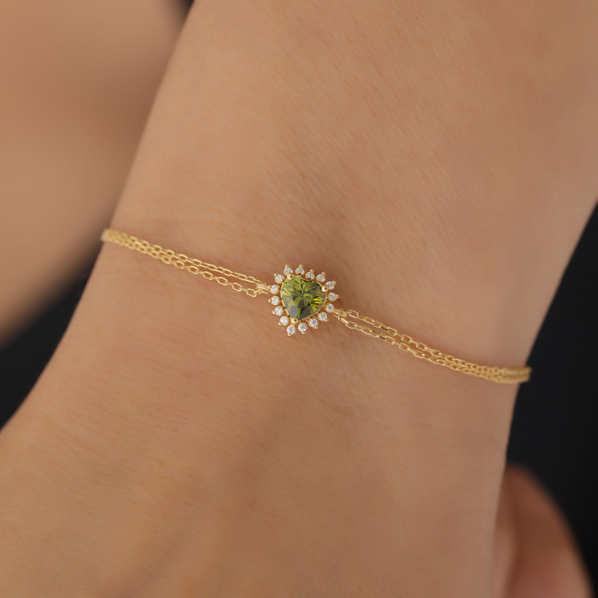 Peridot Heart Bracelet by 16 Real Diamonds in 14K Solid Gold, August Birthstone Jewelry Queen Jewelry Bracelet