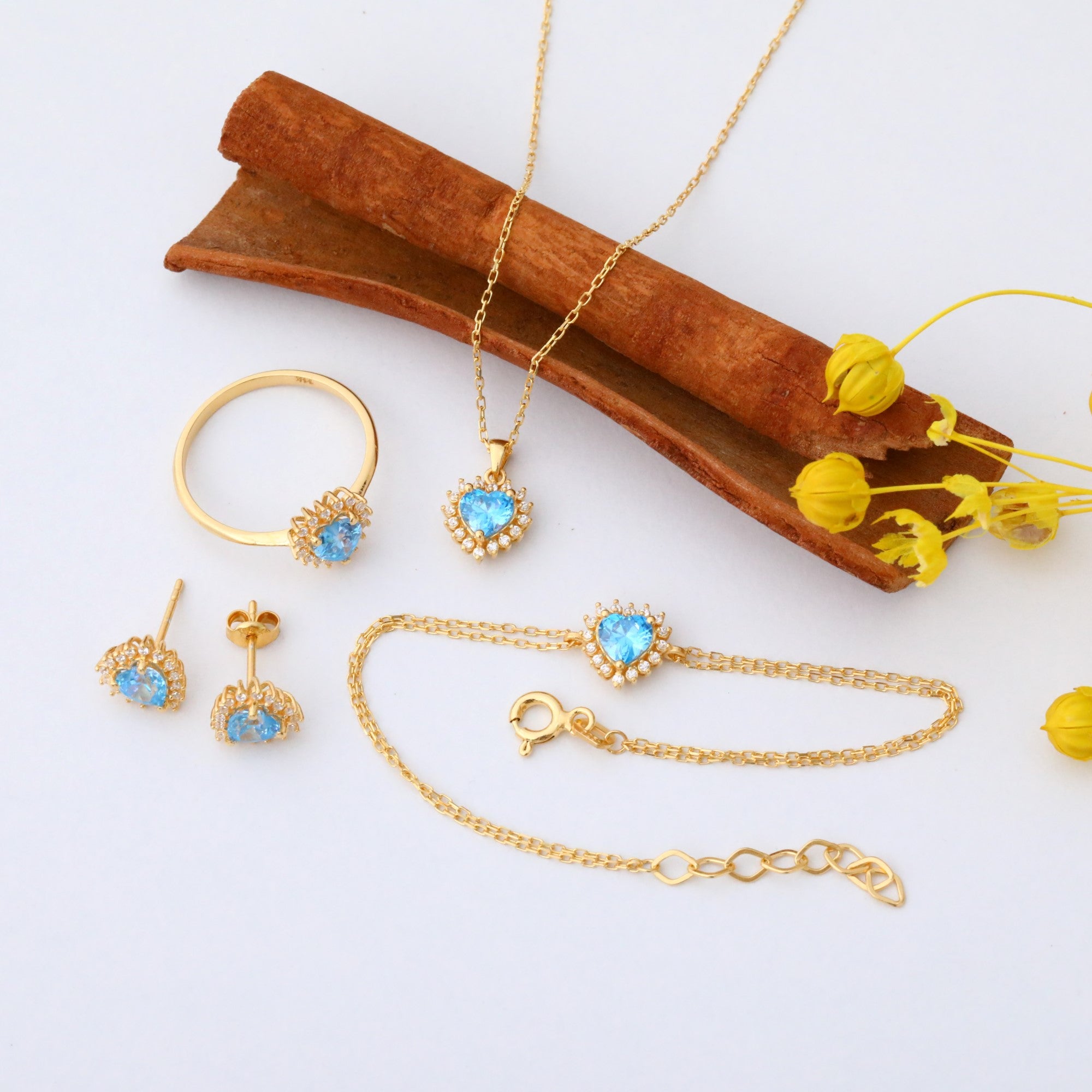 Blue Topaz Heart Bracelet by 16 Real Diamonds in 14K Solid Gold, December Birthstone Jewelry Queen Jewelry Bracelet