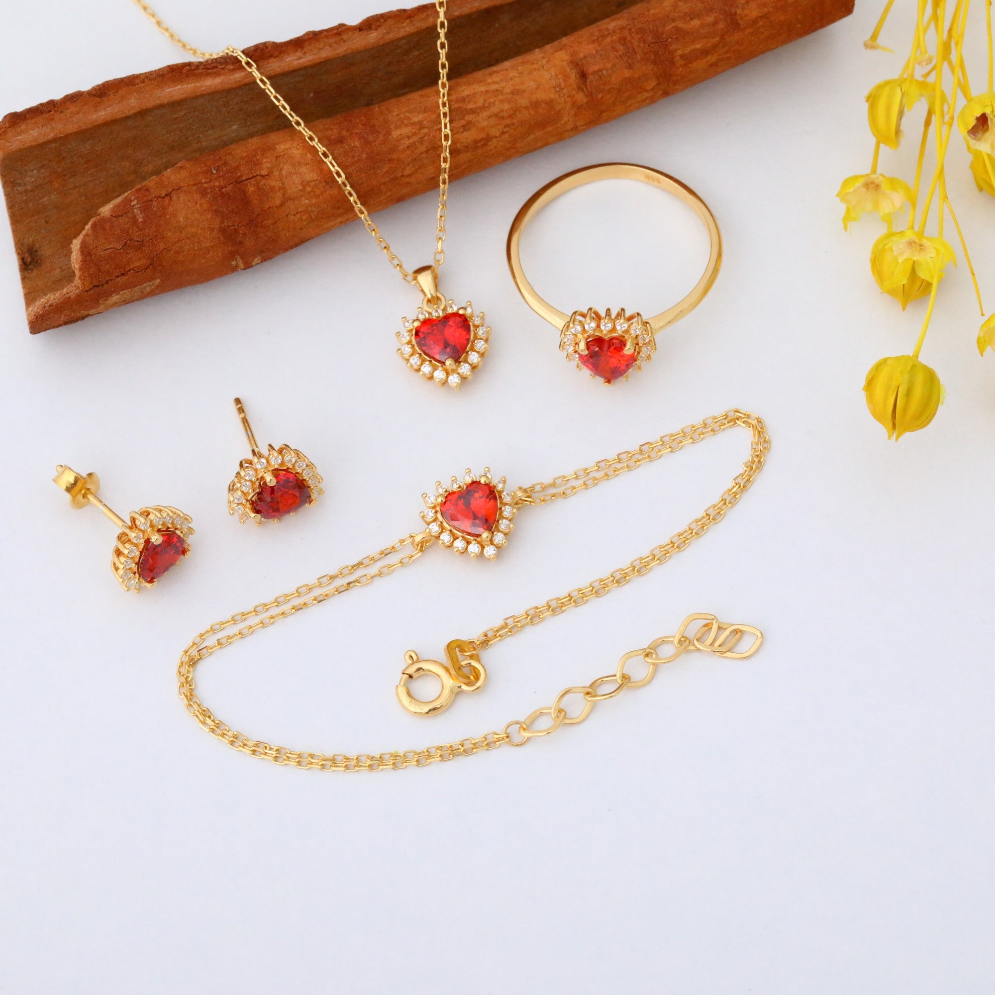 Garnet Heart Bracelet by 16 Real Diamonds in 14K Solid Gold, January Birthstone Jewelry Queen Jewelry Bracelet