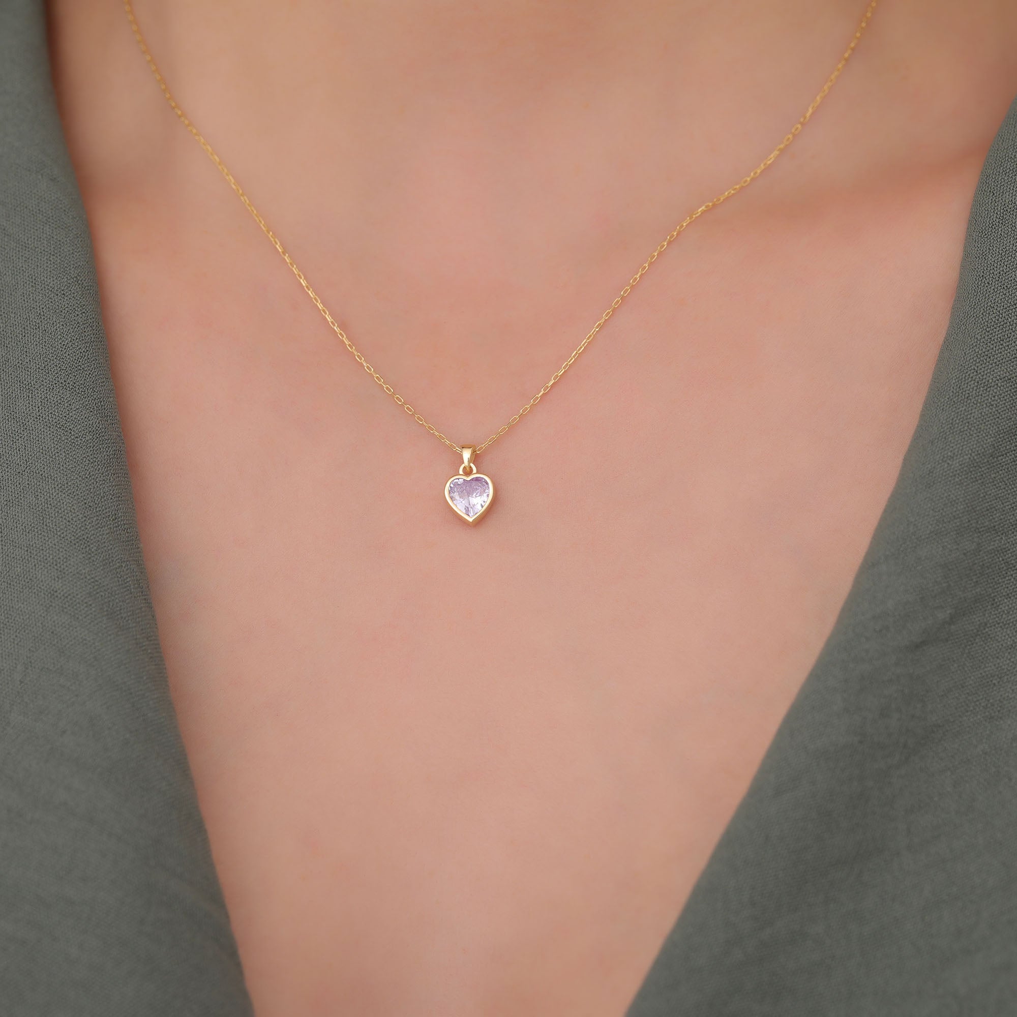 Heart Alexandrite Bezel Necklace in 14K Solid Gold, June Birthstone Charm Pendant Queen Jewelry Necklace