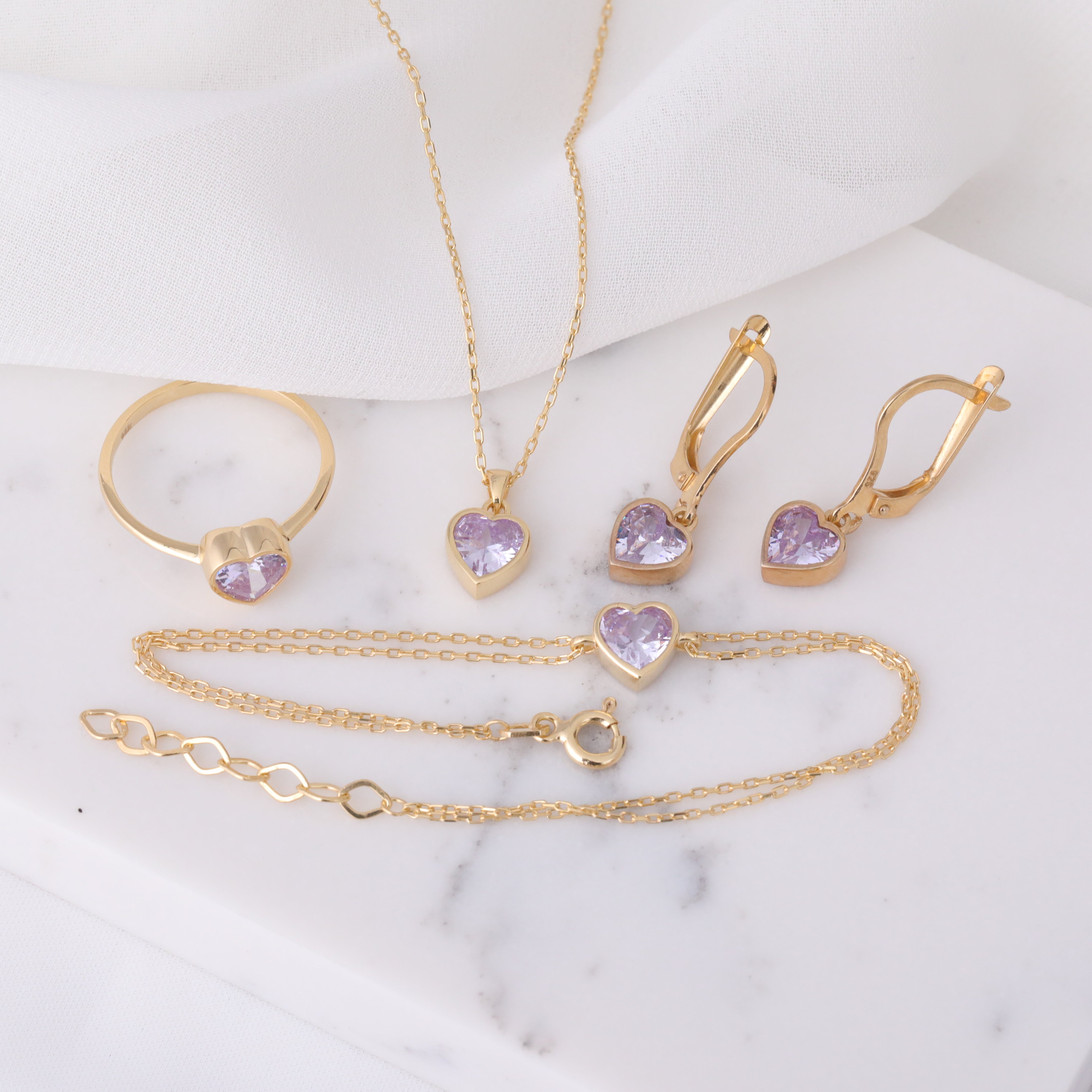 Heart Alexandrite Bezel Necklace in 14K Solid Gold, June Birthstone Charm Pendant Queen Jewelry Necklace