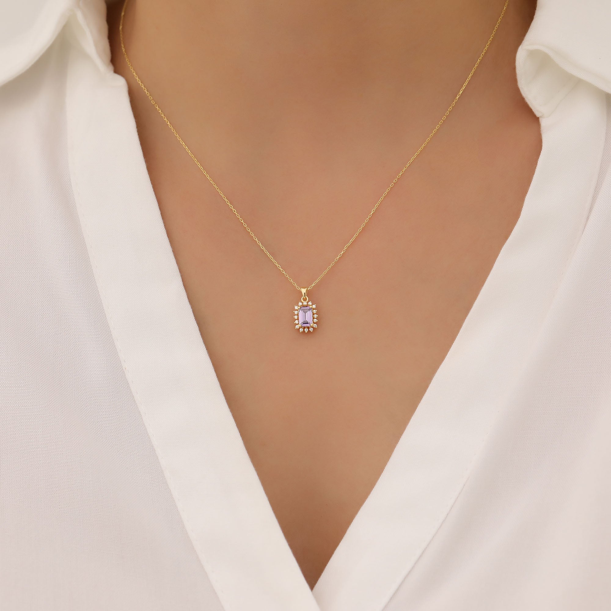 Alexandrite Rectangle Necklace Surrounded by Real Diamonds in 14K Solid Gold, June Birthstone Jewelry Queen Jewelry Necklace