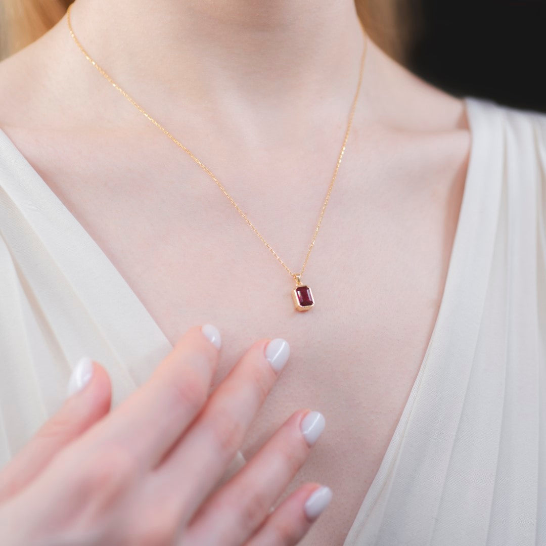 Ruby Rectangle Bezel Necklace 14K Solid Gold, July Birthstone Pendant Queen Jewelry Necklace