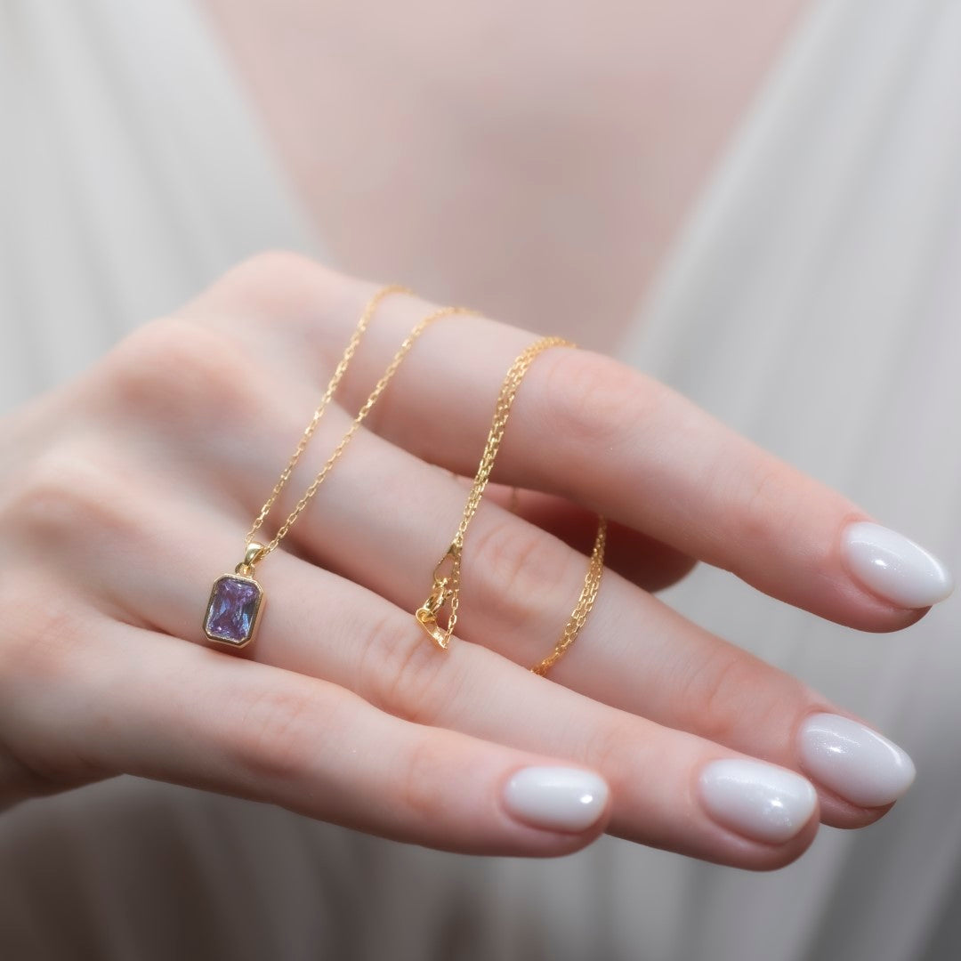 Alexandrite Rectangle Bezel Necklace 14K Solid Gold, June Birthstone Pendant Queen Jewelry Necklace