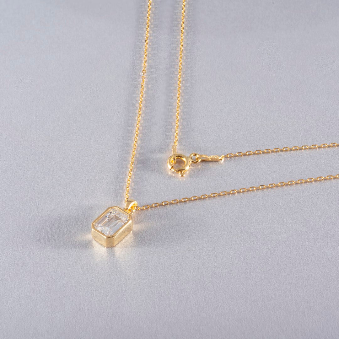 White Topaz Rectangle Pendant Necklace 14K Solid Gold, April Birthstone Pendant Queen Jewelry Necklace