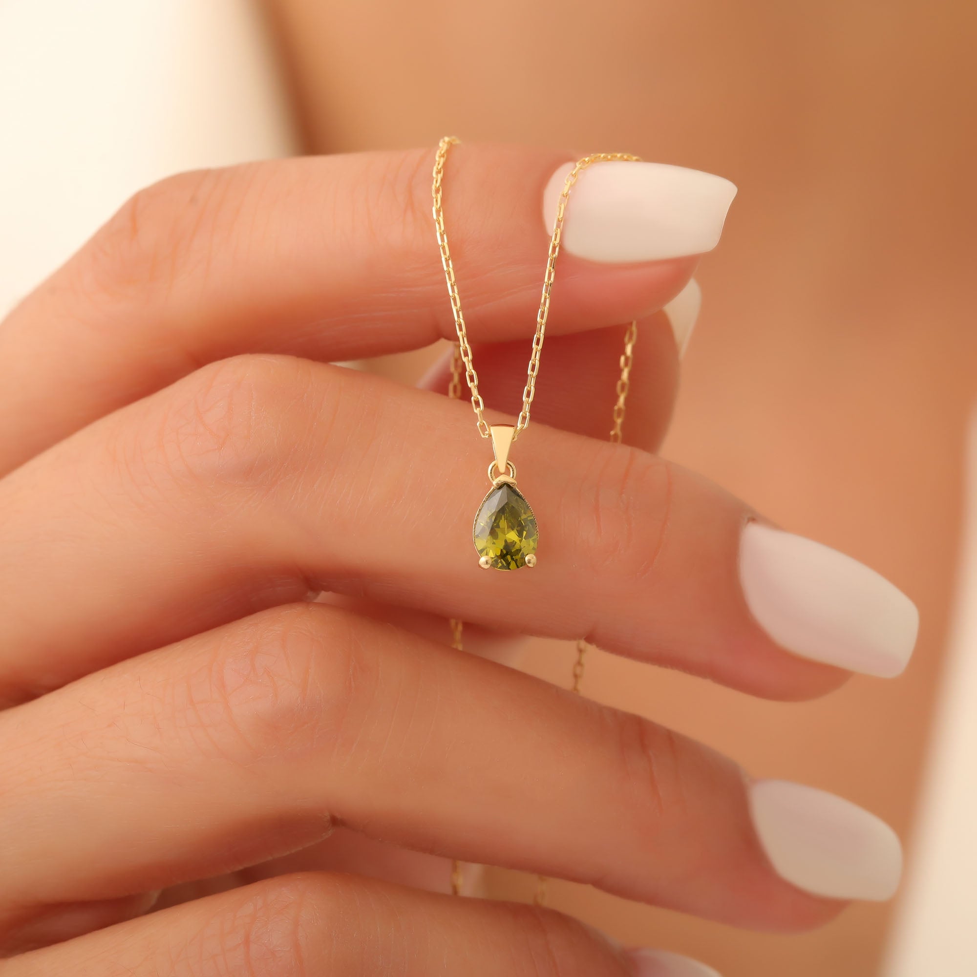 Drop Peridot Necklace in 14K Solid Gold, August Birthstone Pendant Queen Jewelry Necklace