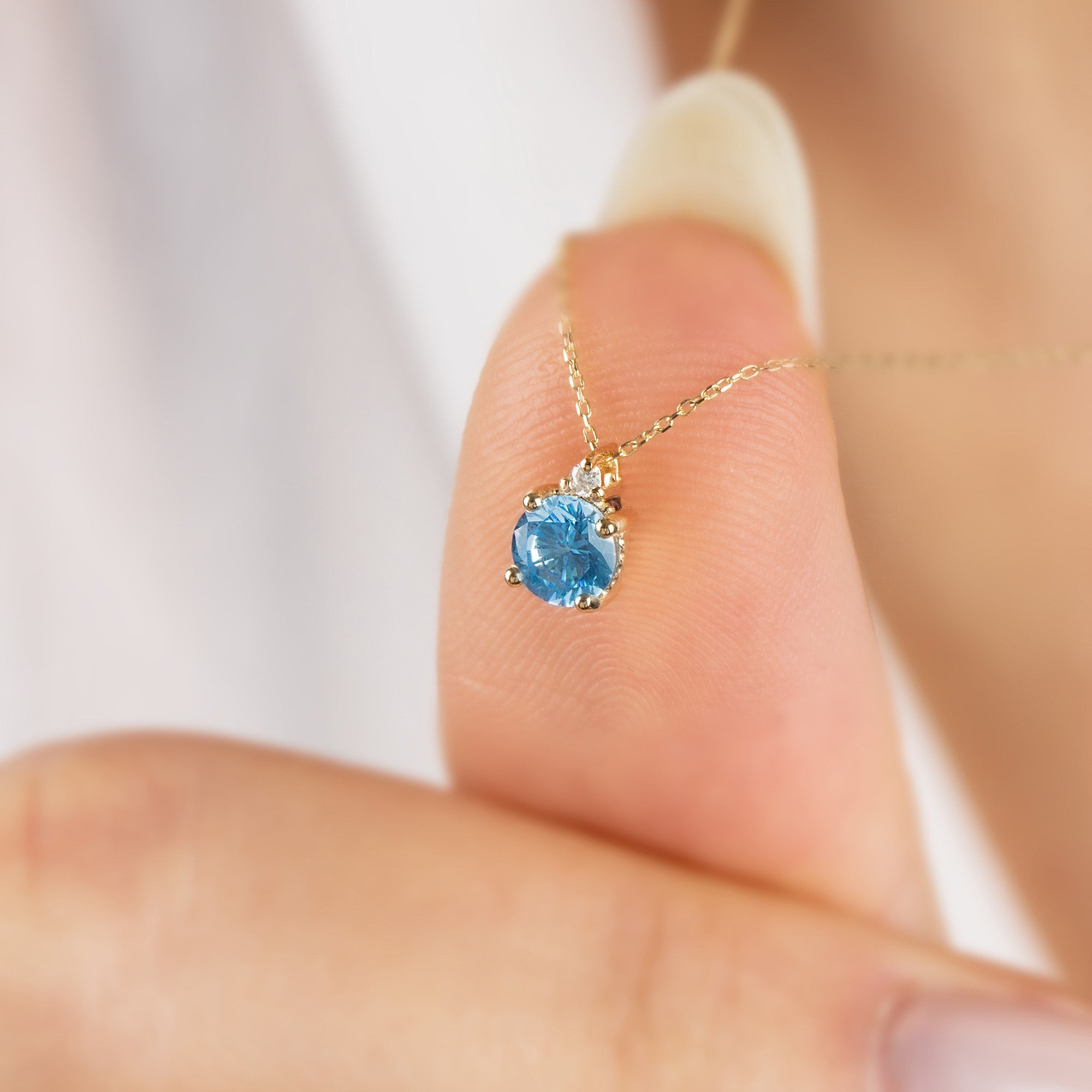 Round Aquamarine Necklace with Real Diamond in 14K Solid Gold, March Birthstone Queen Jewelry Necklace