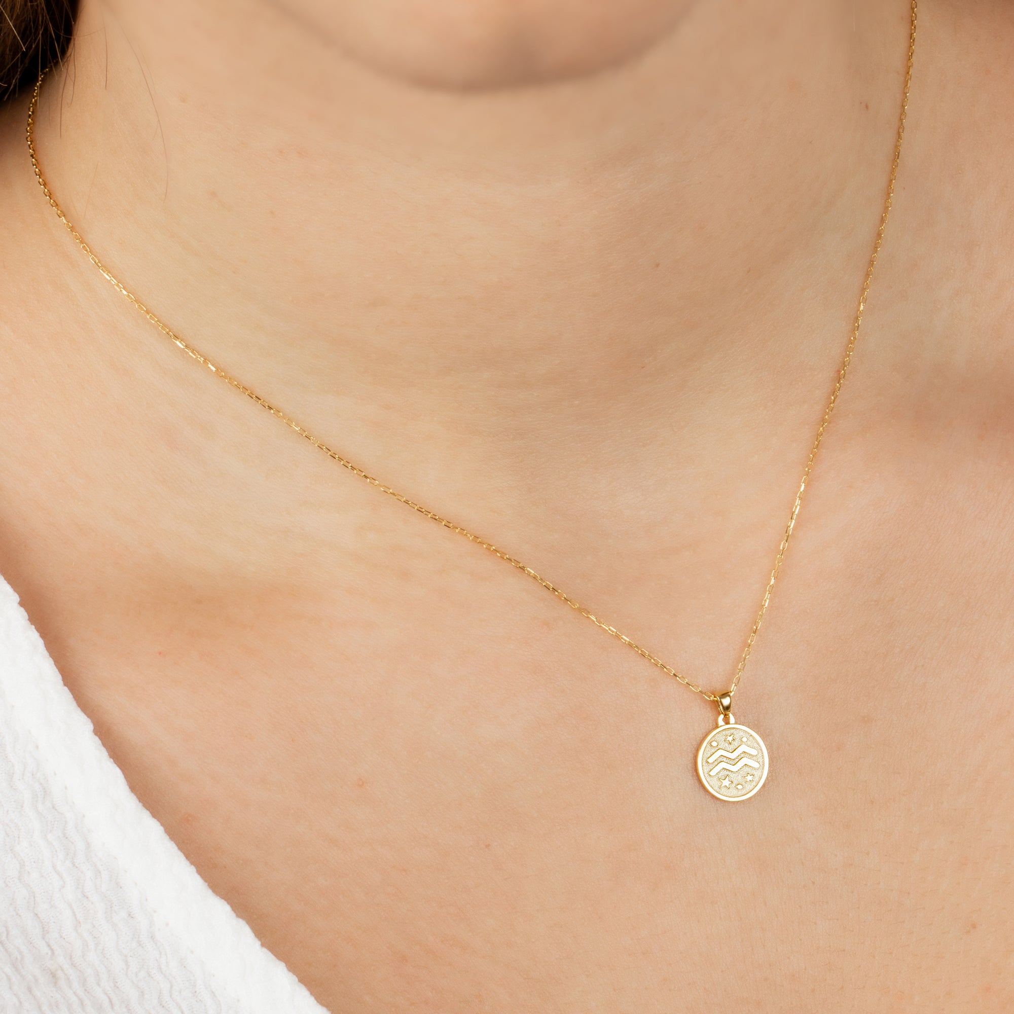Aquarius Zodiac Sign 14K Solid Gold Necklace, Minimalist Horoscope Symbol Pendant Queen Jewelry Necklace