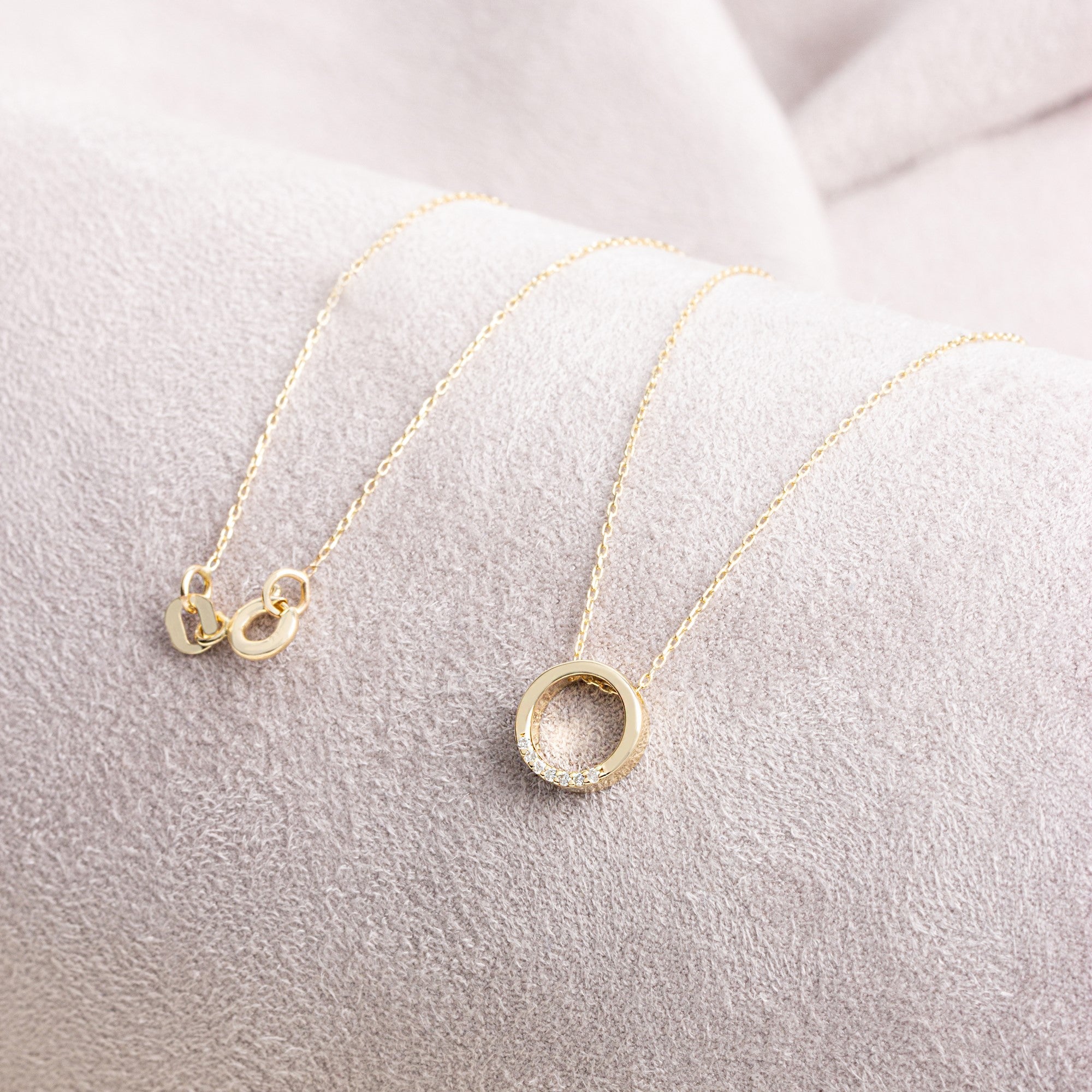Hollow Circle Necklace with Real Diamonds | 14K Solid Gold Queen Jewelry Necklace