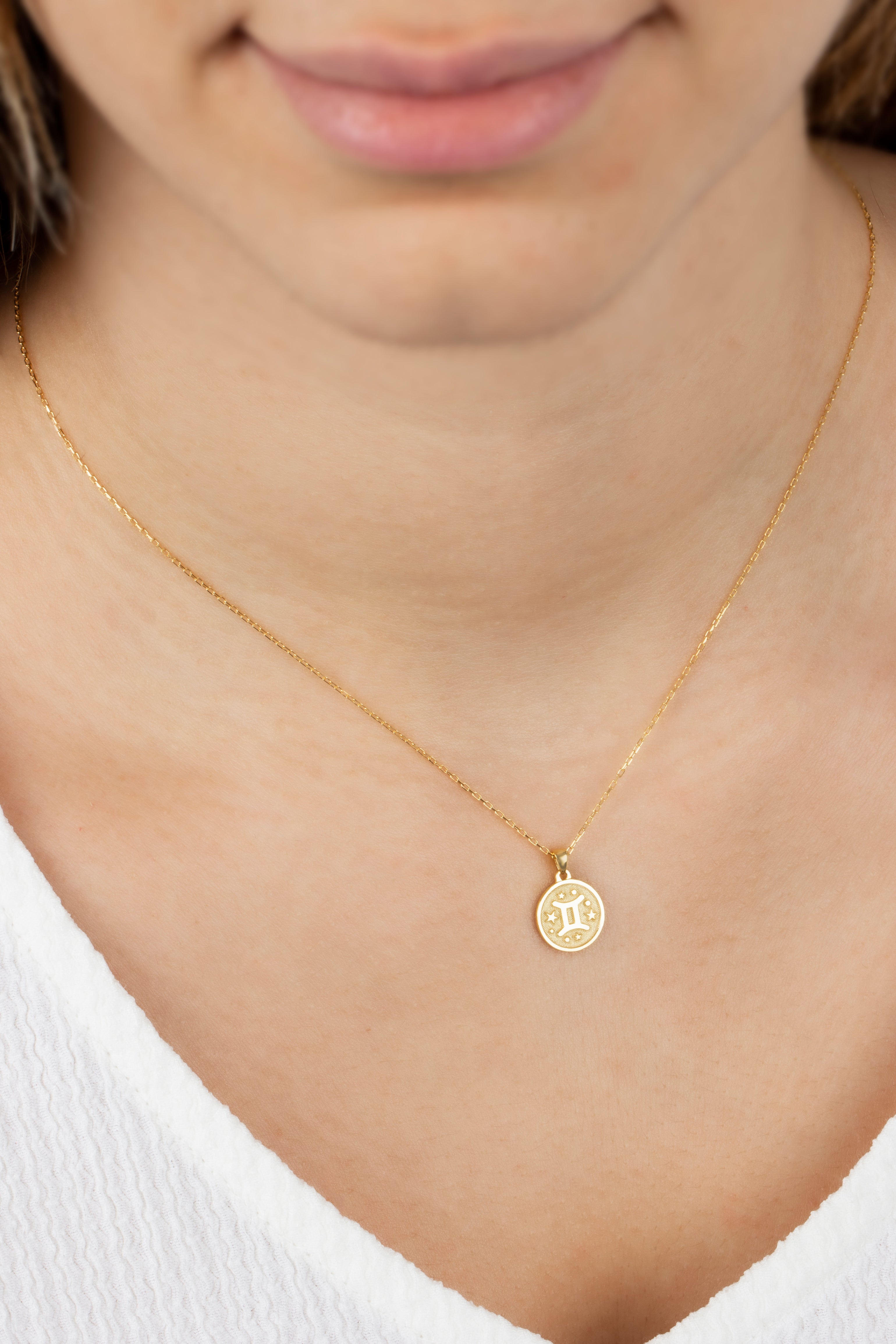 Gemini Zodiac Sign 14K Solid Gold Necklace, Minimalist Horoscope Symbol Pendant Queen Jewelry Necklace