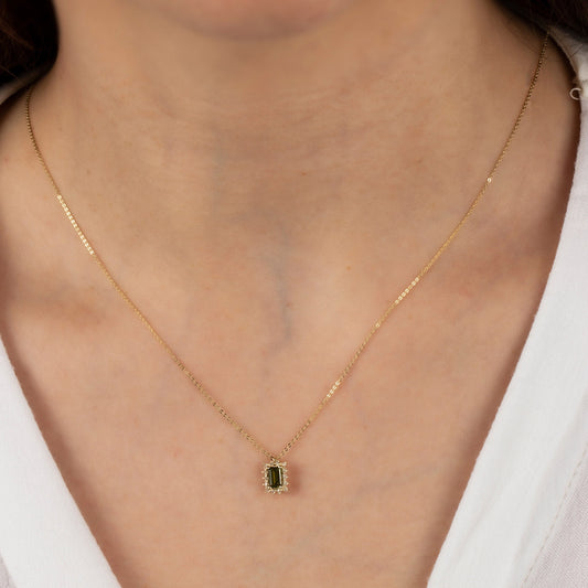 14K Solid Gold Peridot Necklace with Genuine Diamond, Rectangle August Birthstone, Minimalist Gift for Mother's Day - Girlfriend - Wife