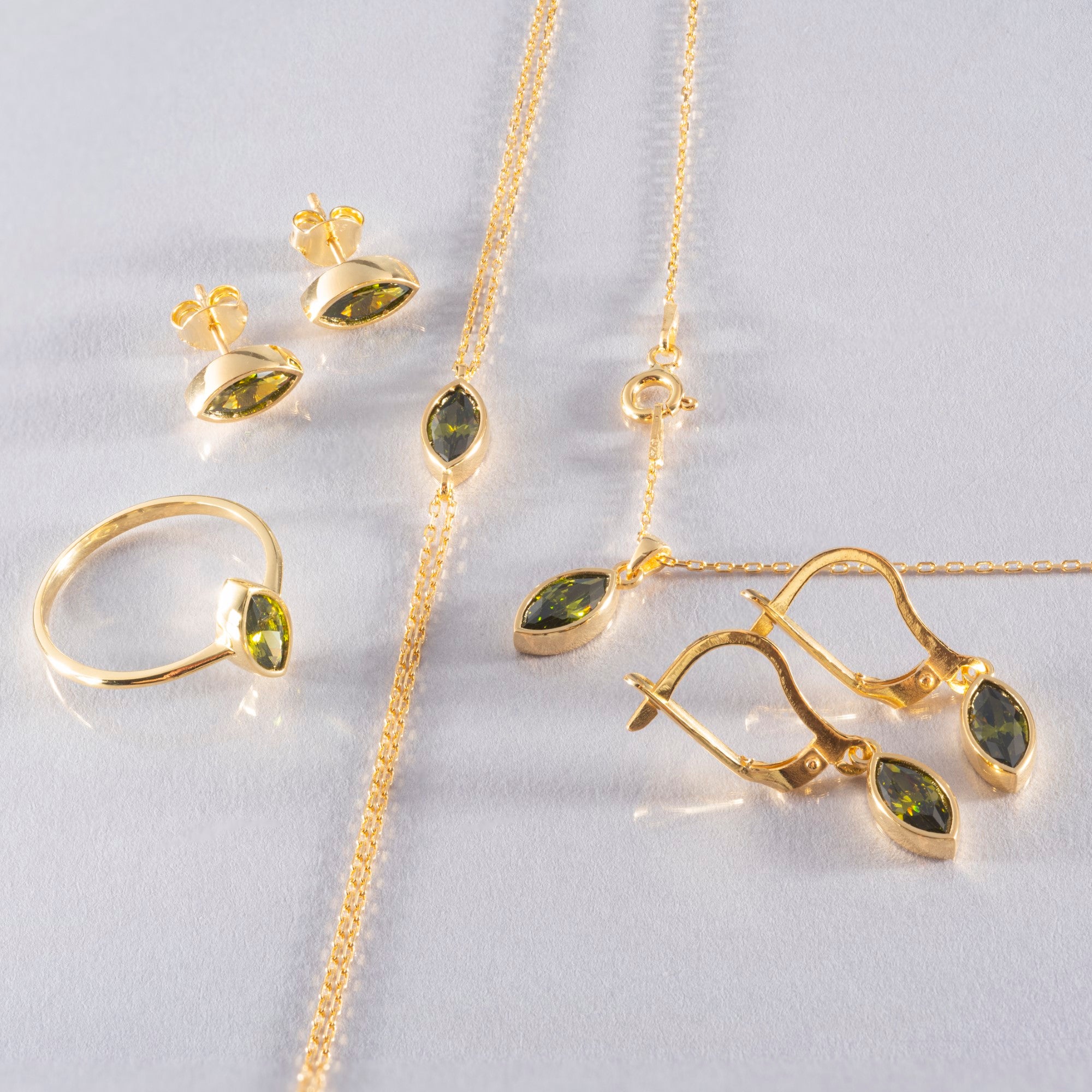 Marquise Cut Peridot Bezel Necklace 14K Solid Gold, August Birthstone Pendant Queen Jewelry Necklace