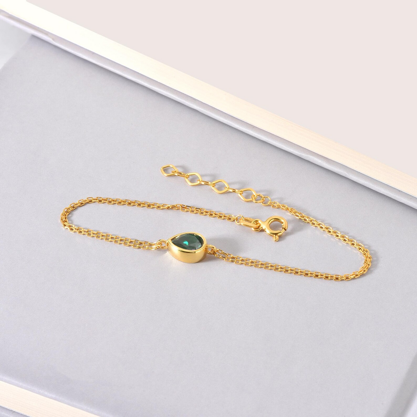 Emerald Drop Bezel Bracelet in 10K/14K Solid Gold, May Birthstone Jewelry