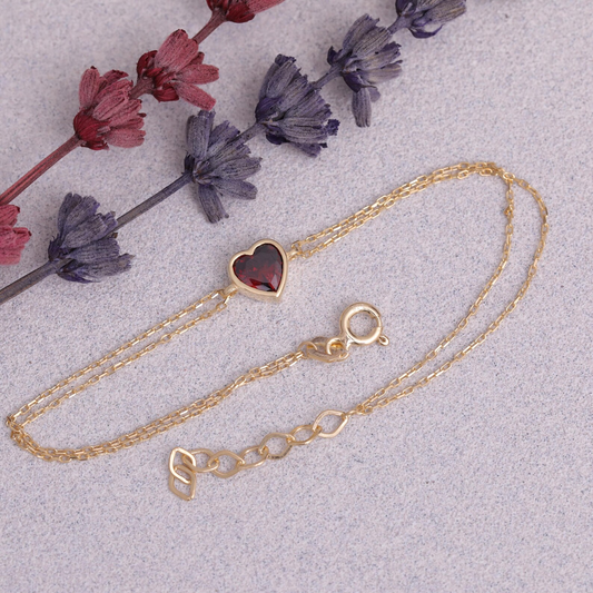 Heart Garnet Bezel Bracelet in 10K/14K Solid Gold | January Birthstone