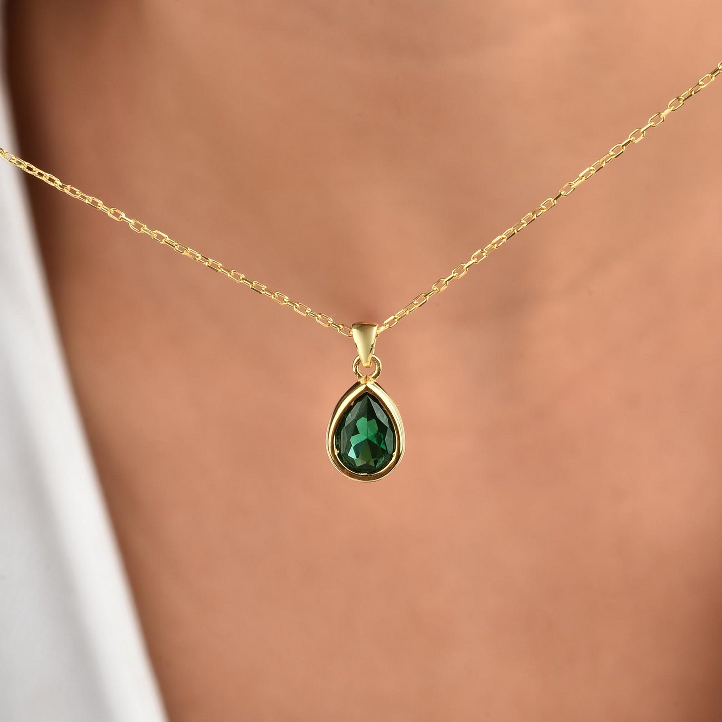 Emerald Bezel Drop Necklace 10K/14K Solid Gold, May Birthstone Jewelry