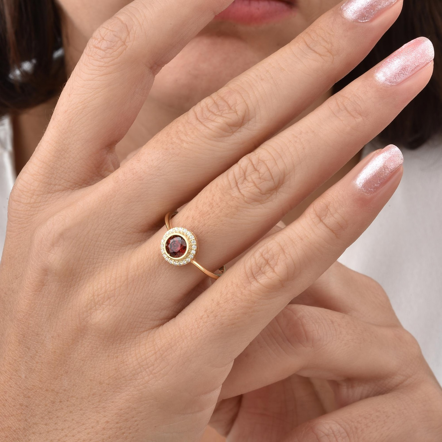 Garnet Round Bezel Ring in 8K/10K/14K Solid Gold with Real Diamonds, January Birthstone Jewelry