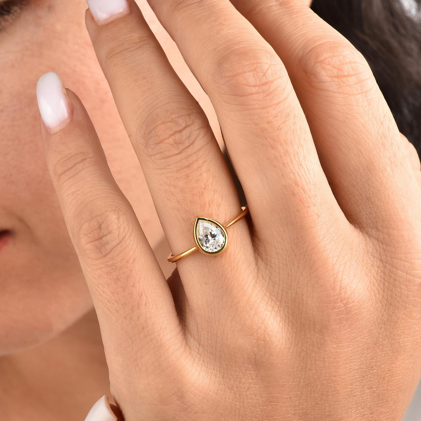 White Topaz Drop Bezel Ring 8K/10K/14K Solid Gold, April Birthstone Jewelry