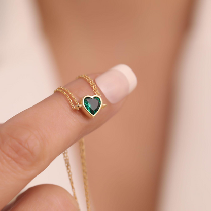 Heart Emerald Bezel Bracelet in 10K/14K Solid Gold | May Jewelry
