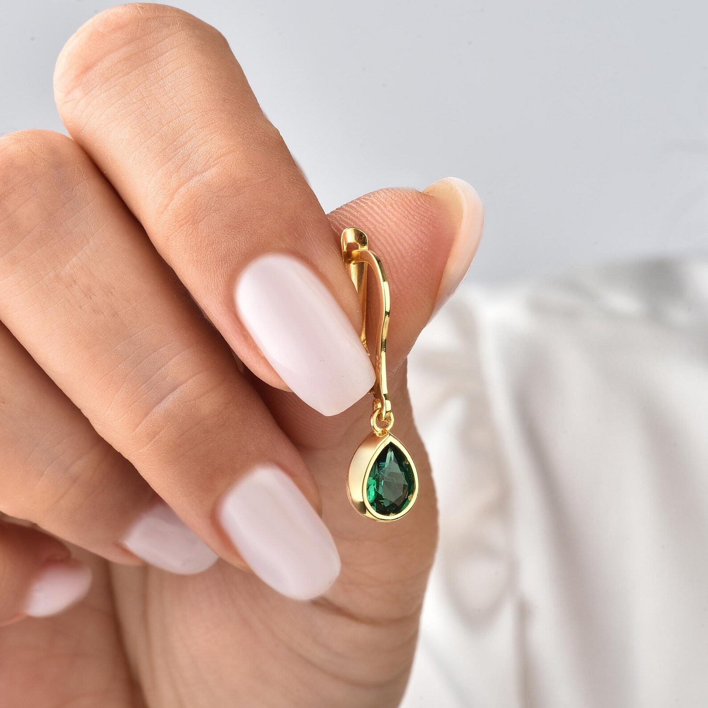 Emerald Bezel Dangle Drop Earrings in 8K/10K/14K Solid Gold, May Birthstone Jewelry