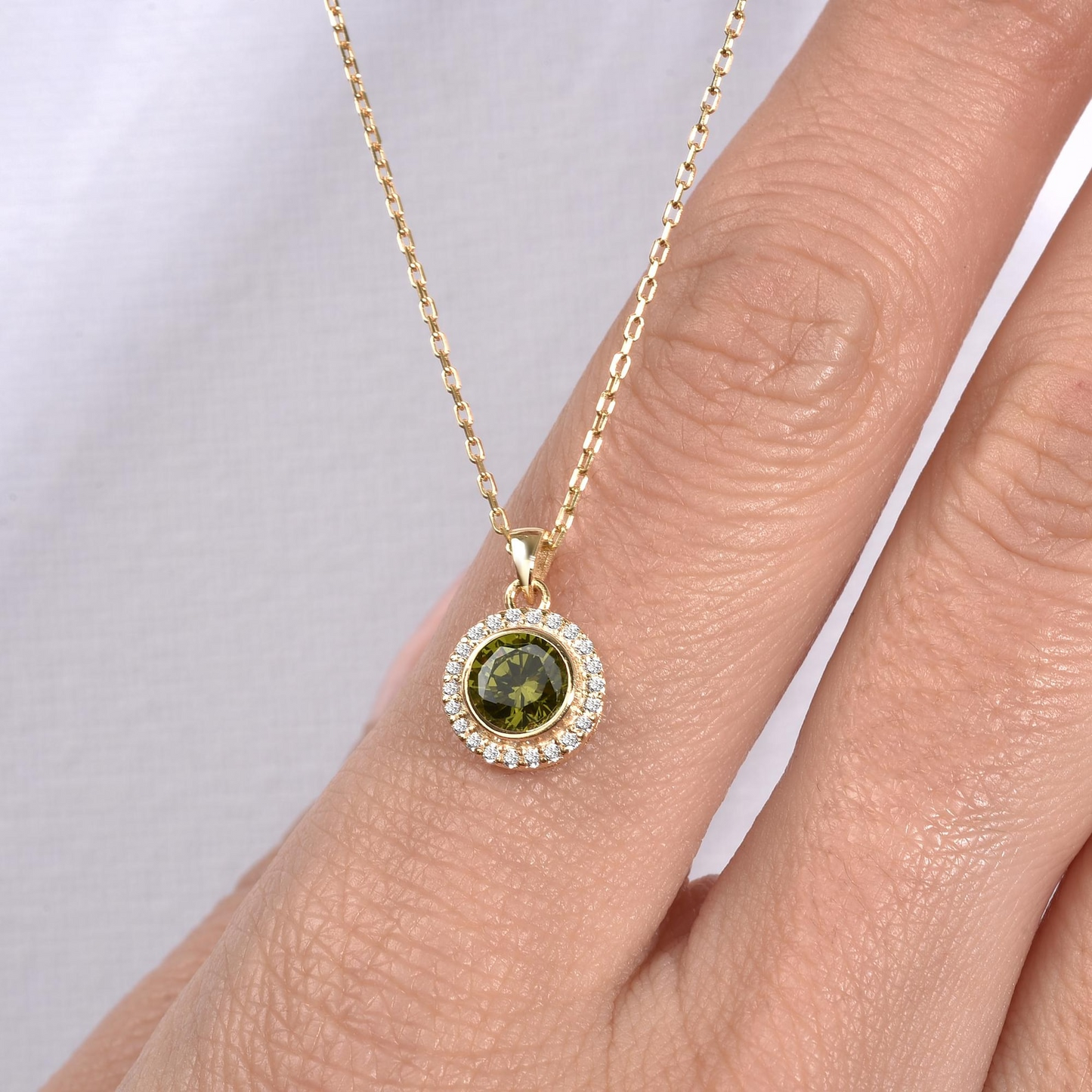Peridot Round Bezel Necklace in 8K/10K/14K Solid Gold with Real Diamonds, August Birthstone Jewelry