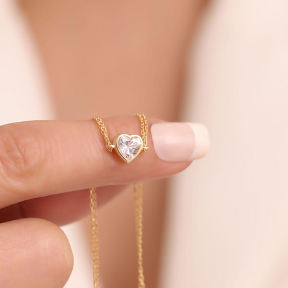 Heart White Topaz Bezel Bracelet in 10K/14K Solid Gold | April Birthstone