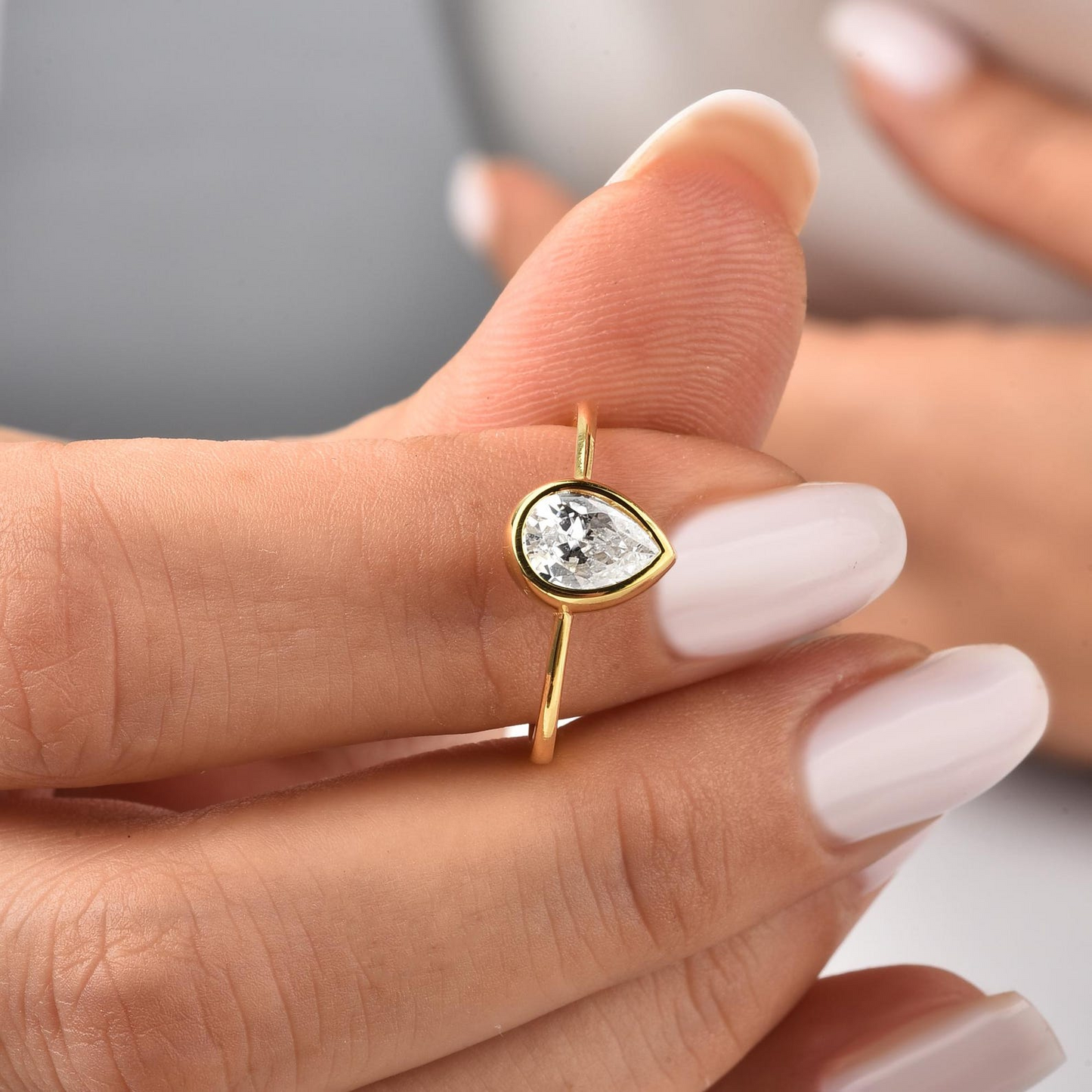 White Topaz Drop Bezel Ring 8K/10K/14K Solid Gold, April Birthstone Jewelry