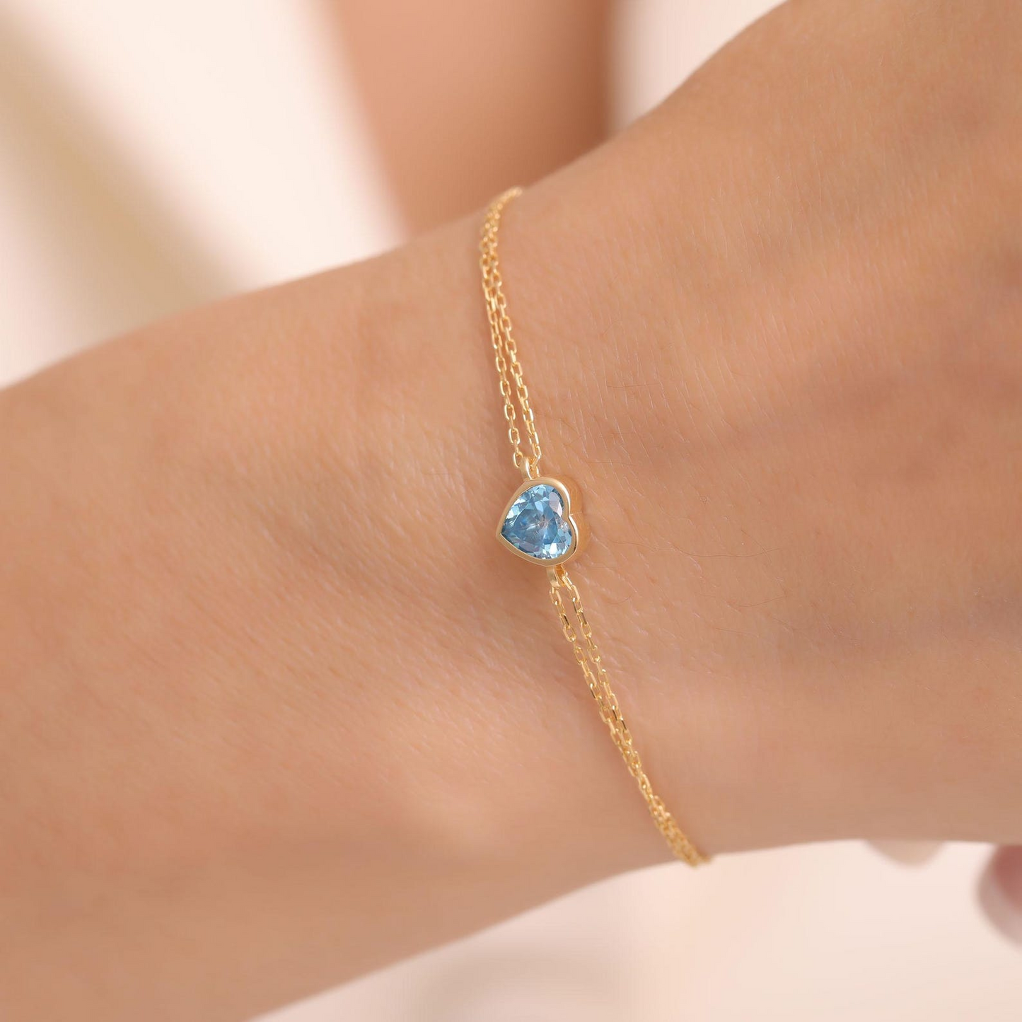 Heart Blue Topaz Bezel Bracelet in 10K/14K Solid Gold | December Birthstone