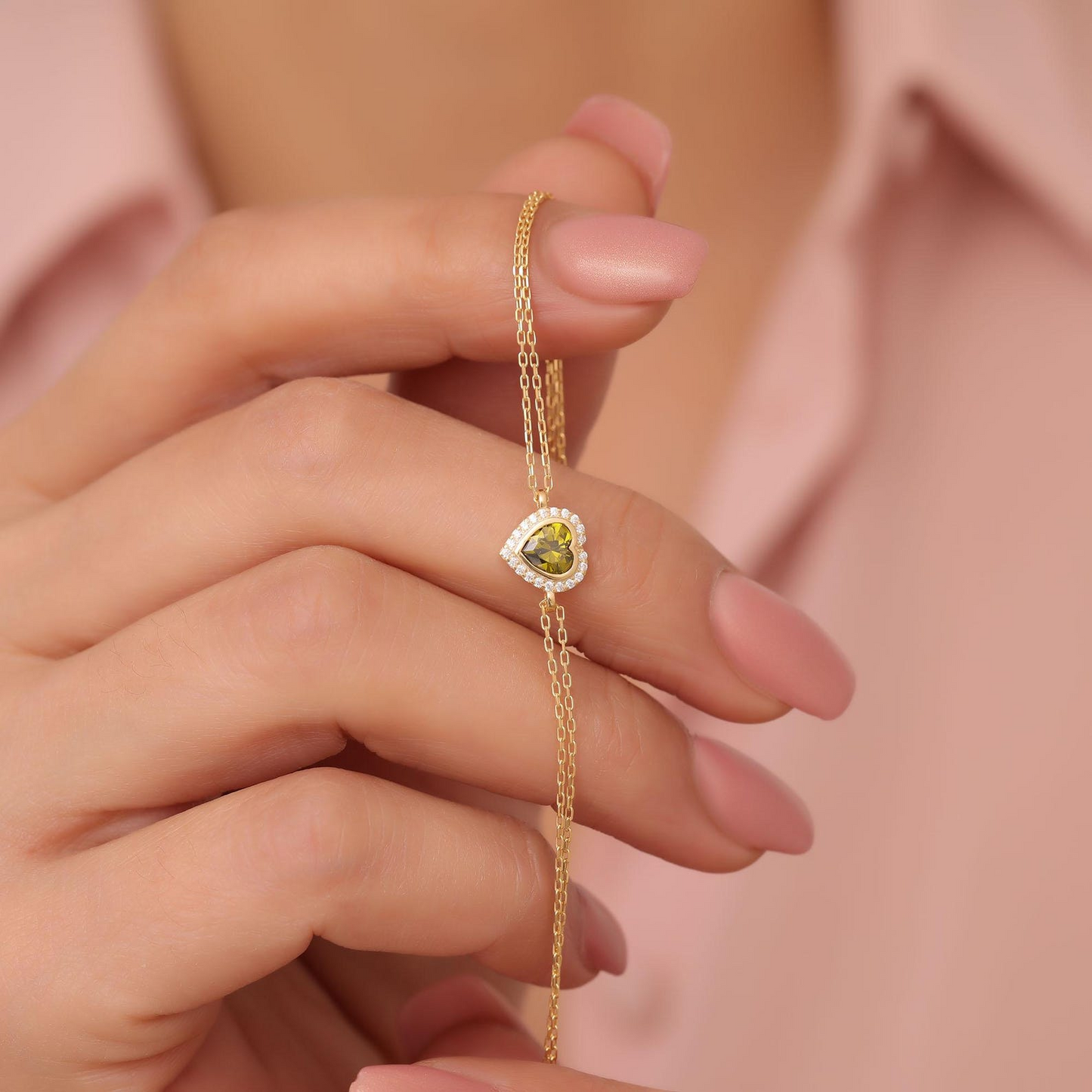 Peridot Bezel Heart Bracelet with Real Diamonds in 8K/10K/14K Solid Gold | August Birthstone Jewelry