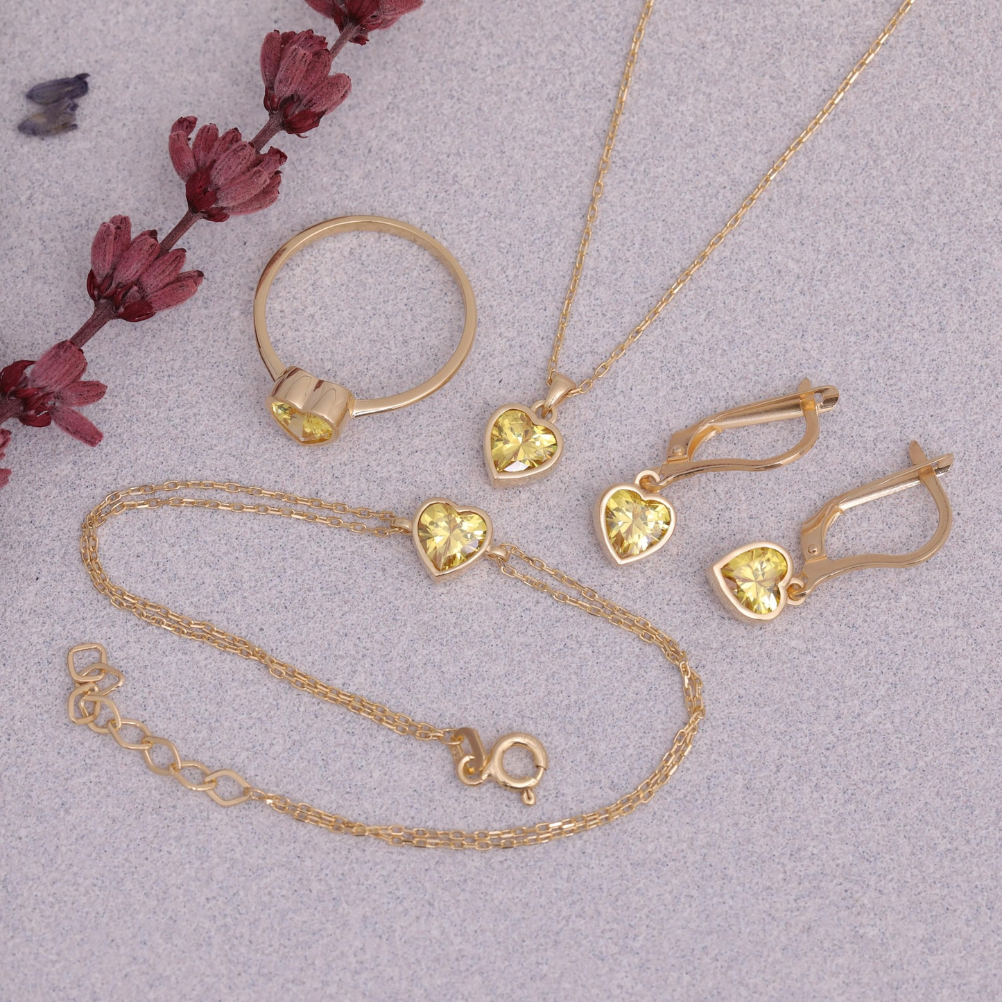 Heart Yellow Topaz Bezel Bracelet in 10K/14K Solid Gold | Birthstone Jewelry