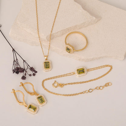 Rectangle Peridot Bezel Necklace in 8K/10K/14K Solid Gold Surrounded with Real Diamonds, August Birthstone Jewelry