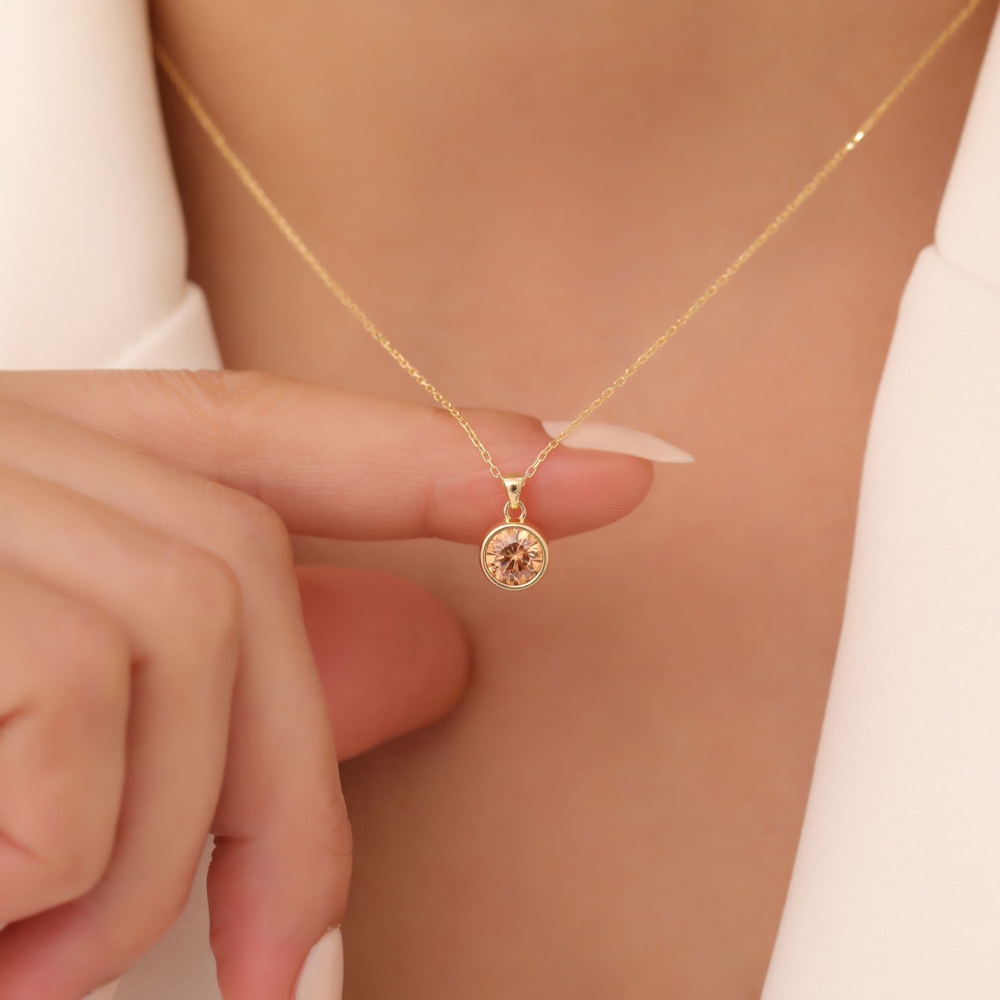 Round Citrine Bezel Necklace in 14K Solid Gold | November Birthstone Pendant Queen Jewelry Necklace