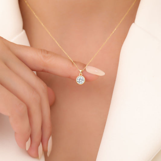 Round Aquamarine Bezel Necklace in 14K Solid Gold | March Birthstone Pendant Queen Jewelry Necklace