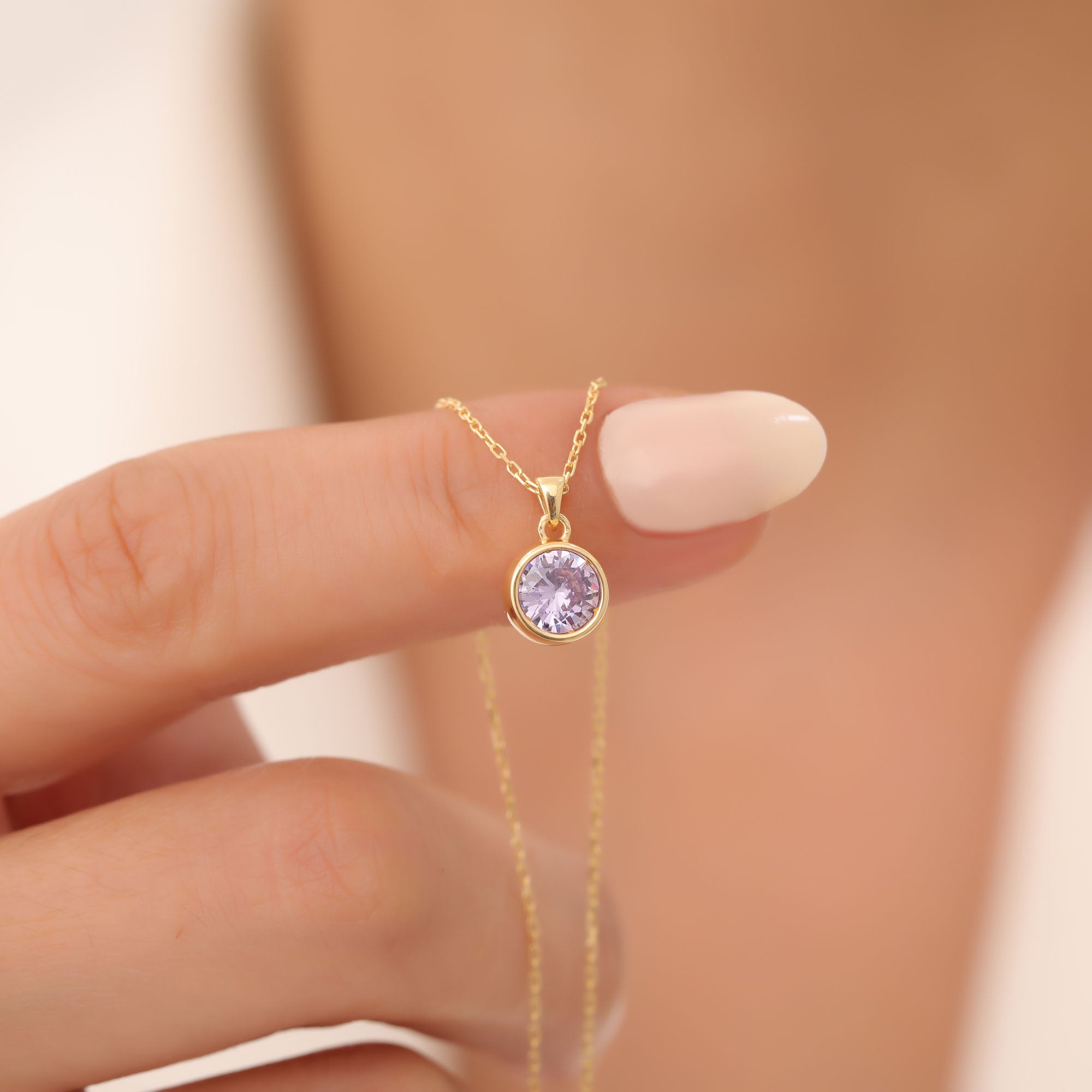 Round Alexandrite Bezel Necklace in 14K Solid Gold | June Birthstone Pendant Queen Jewelry Necklace