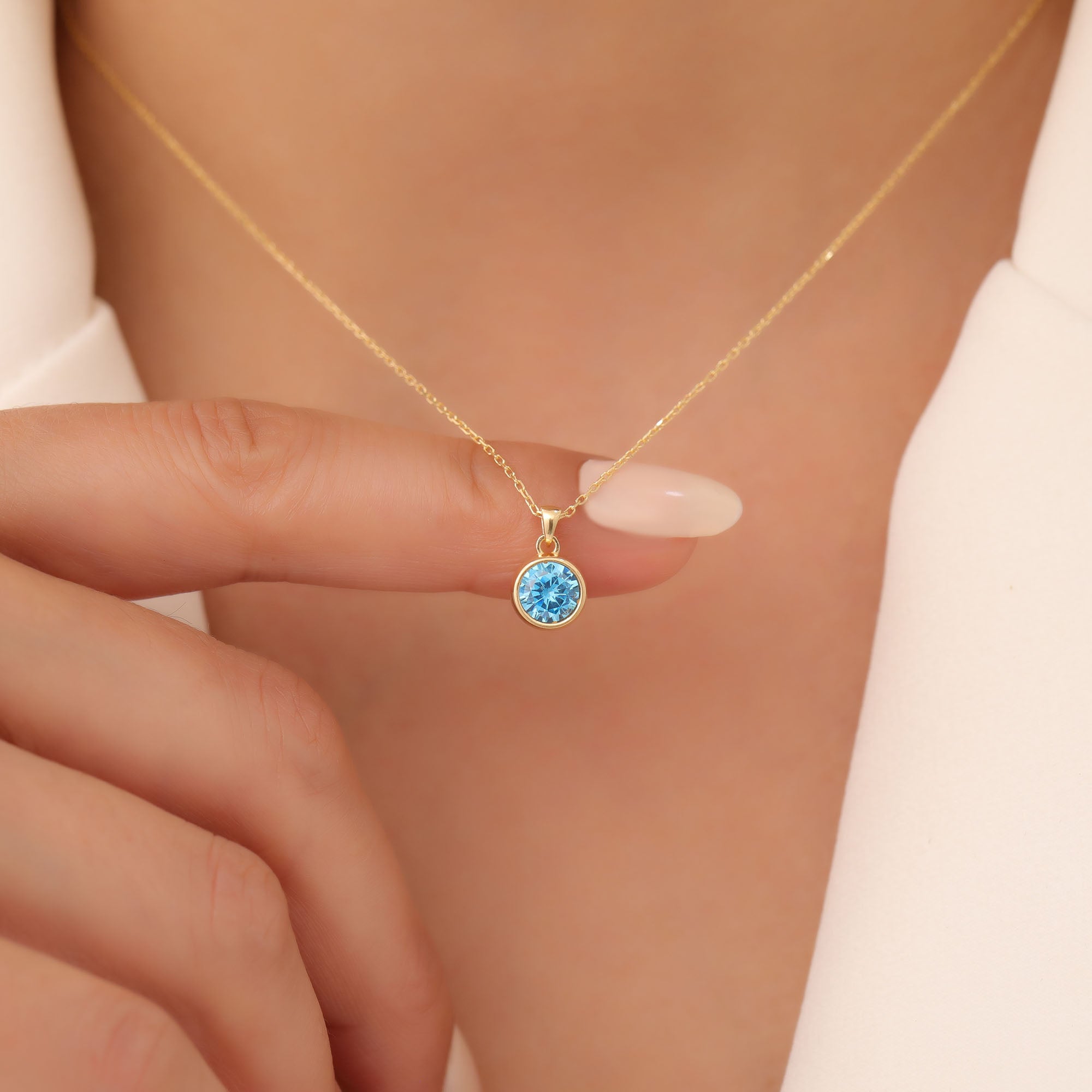 Round Blue Topaz Bezel Necklace in 14K Solid Gold | December Birthstone Pendant Queen Jewelry Necklace
