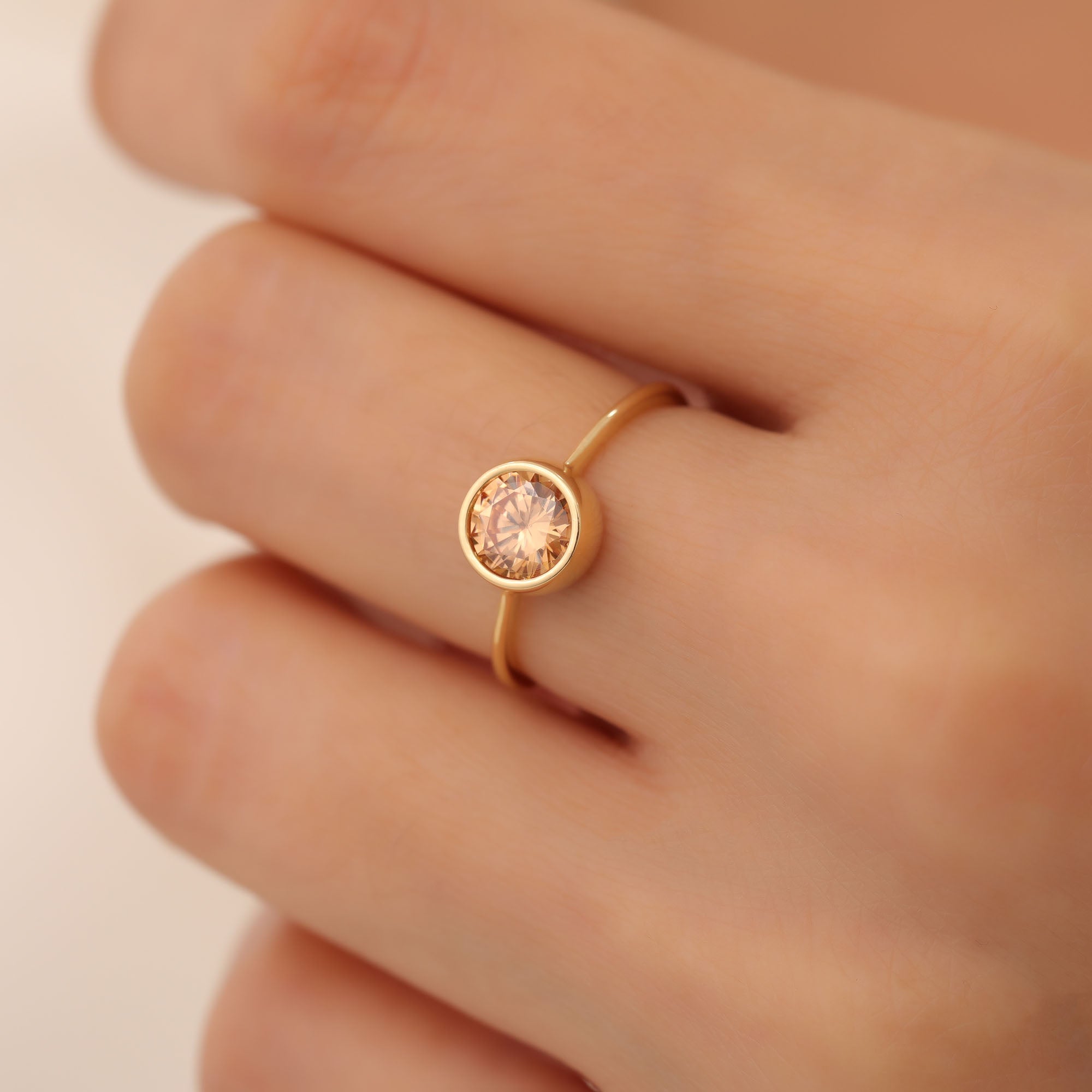Round Citrine Bezel Ring in 14K Solid Gold | November Birthstone Queen Jewelry Rings