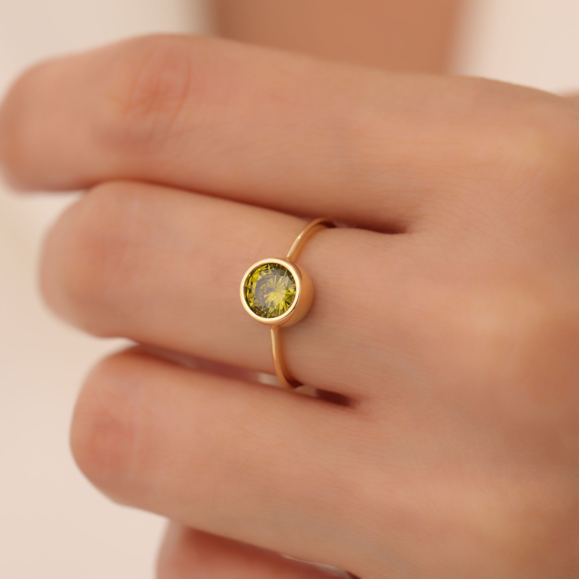 Round Peridot Bezel Ring in 14K Solid Gold | August Birthstone Queen Jewelry Rings