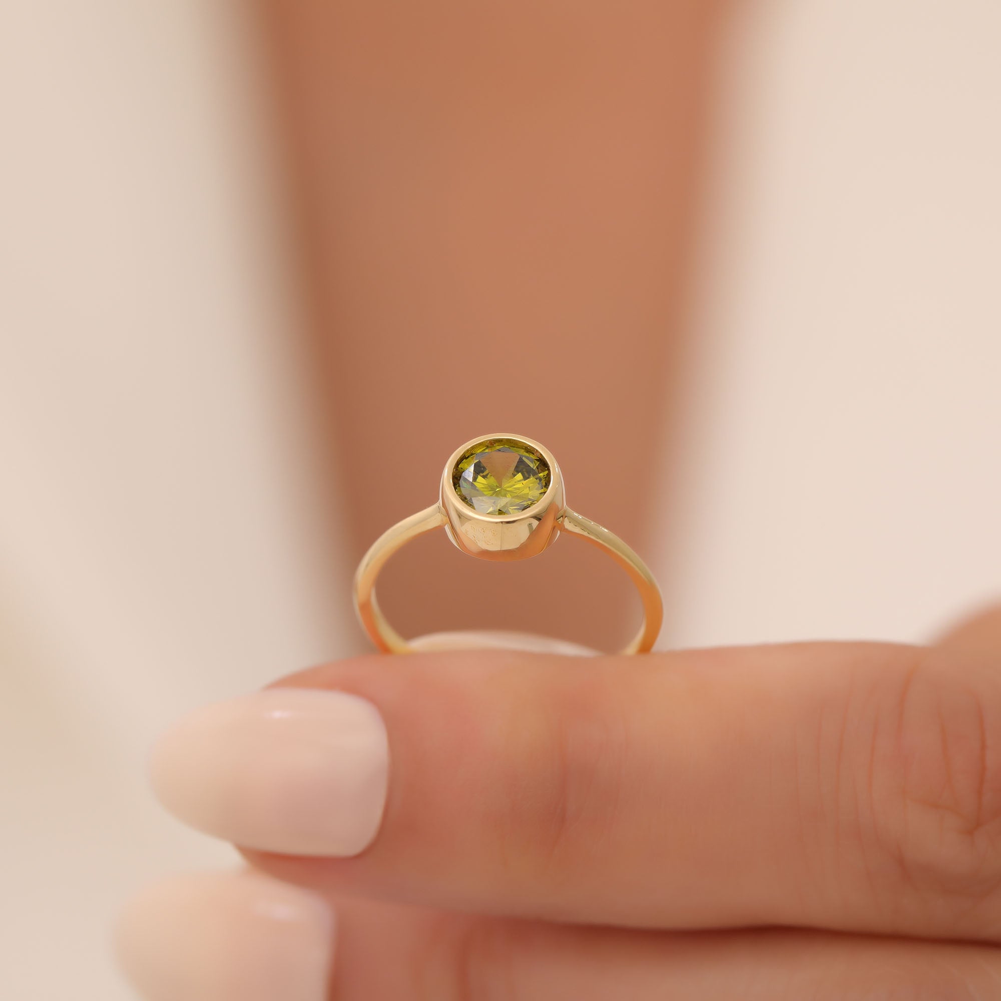 Round Peridot Bezel Ring in 14K Solid Gold | August Birthstone Queen Jewelry Rings