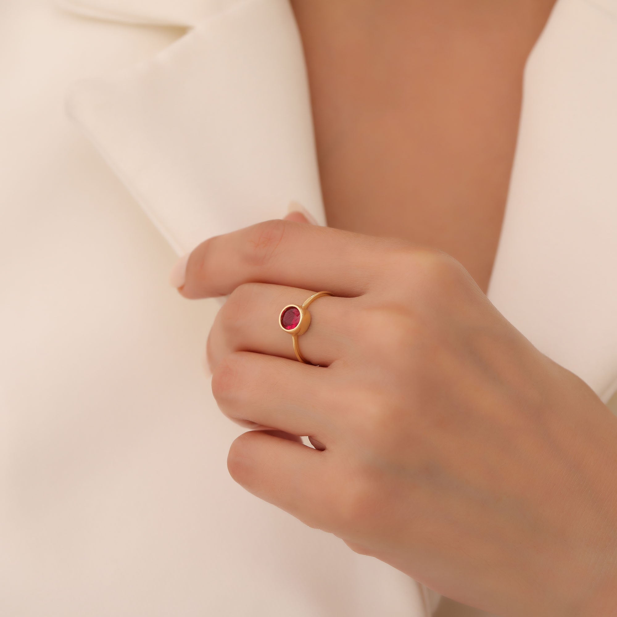 Round Ruby Bezel Ring in 14K Solid Gold | July Birthstone Queen Jewelry Rings