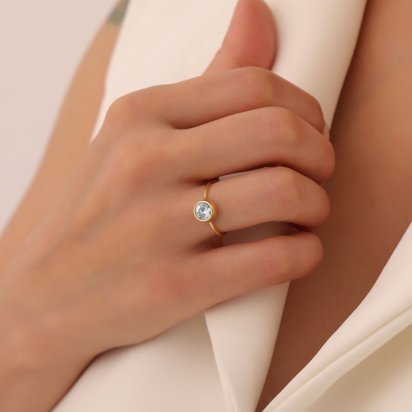 Round Aquamarine Bezel Ring in 14K Solid Gold | March Birthstone Queen Jewelry Rings