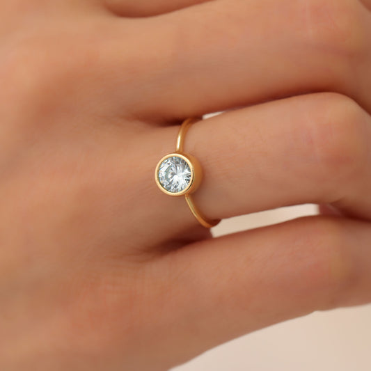 Round Aquamarine Bezel Ring in 14K Solid Gold | March Birthstone Queen Jewelry Rings