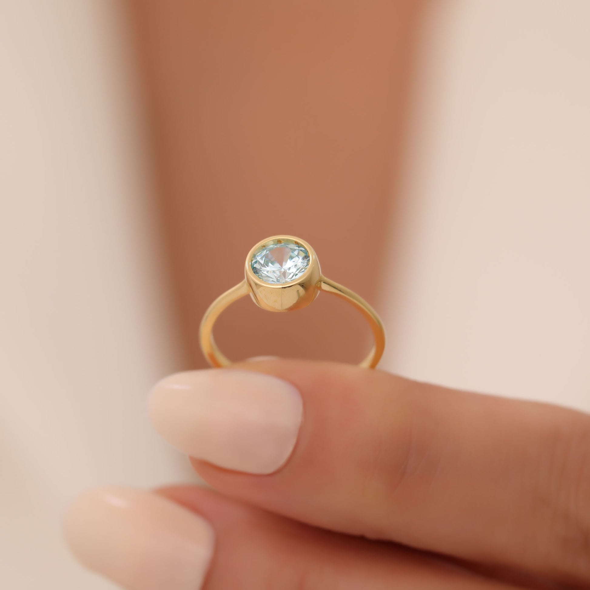 Round Aquamarine Bezel Ring in 14K Solid Gold | March Birthstone Queen Jewelry Rings