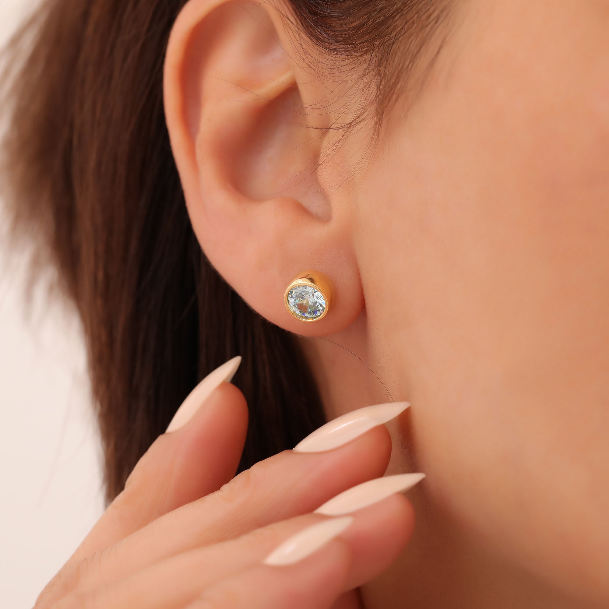Round Aquamarine Bezel Stud Earrings in 14K Solid Gold | March Birthstone Queen Jewelry Earrings