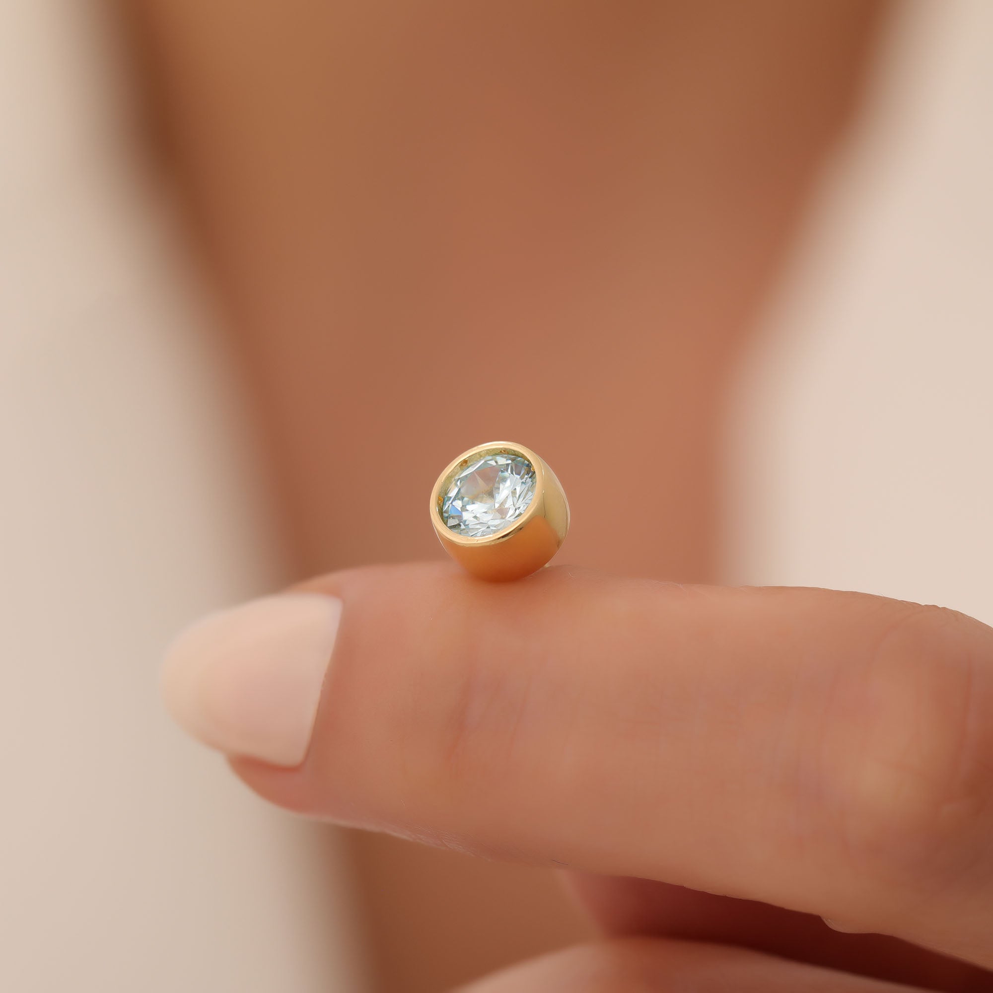 Round Aquamarine Bezel Stud Earrings in 14K Solid Gold | March Birthstone Queen Jewelry Earrings