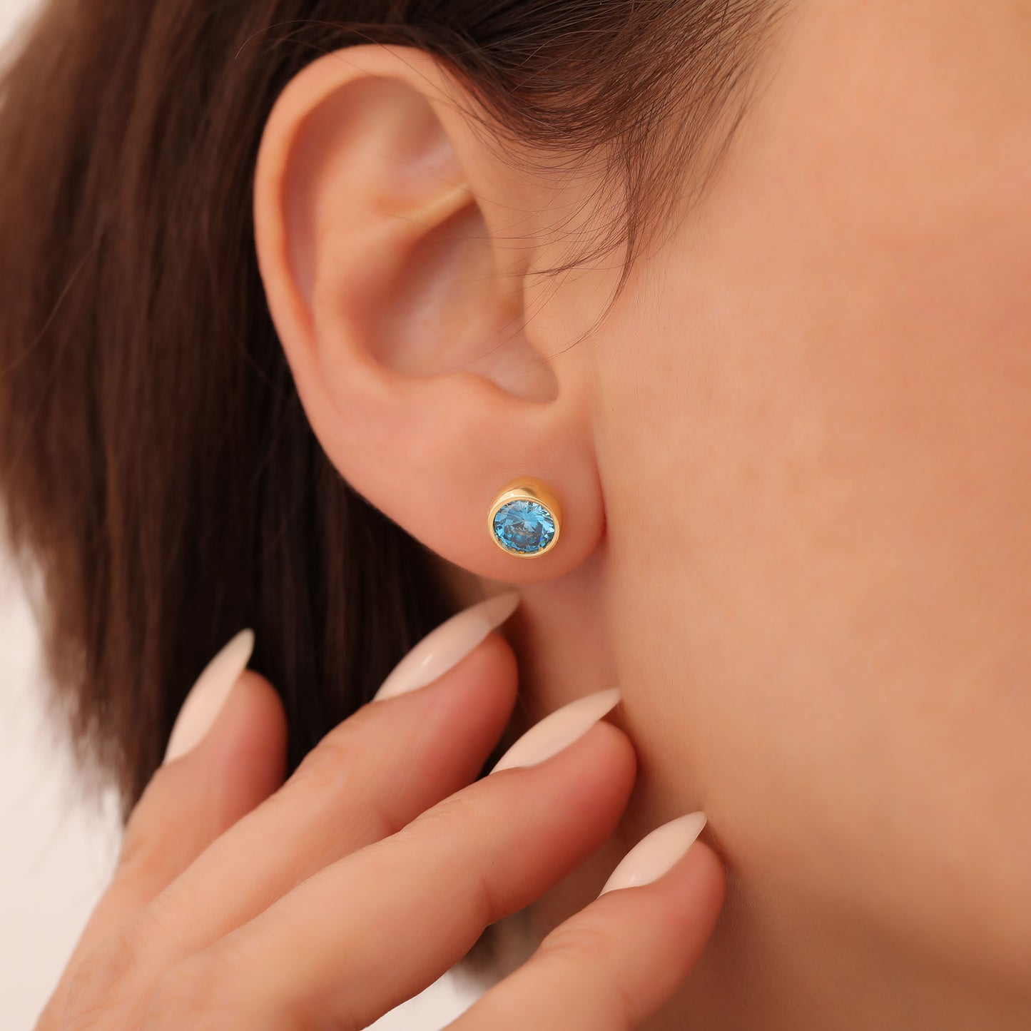 Round Blue Topaz Bezel Stud Earrings in 14K Solid Gold | December Birthstone Queen Jewelry Earrings