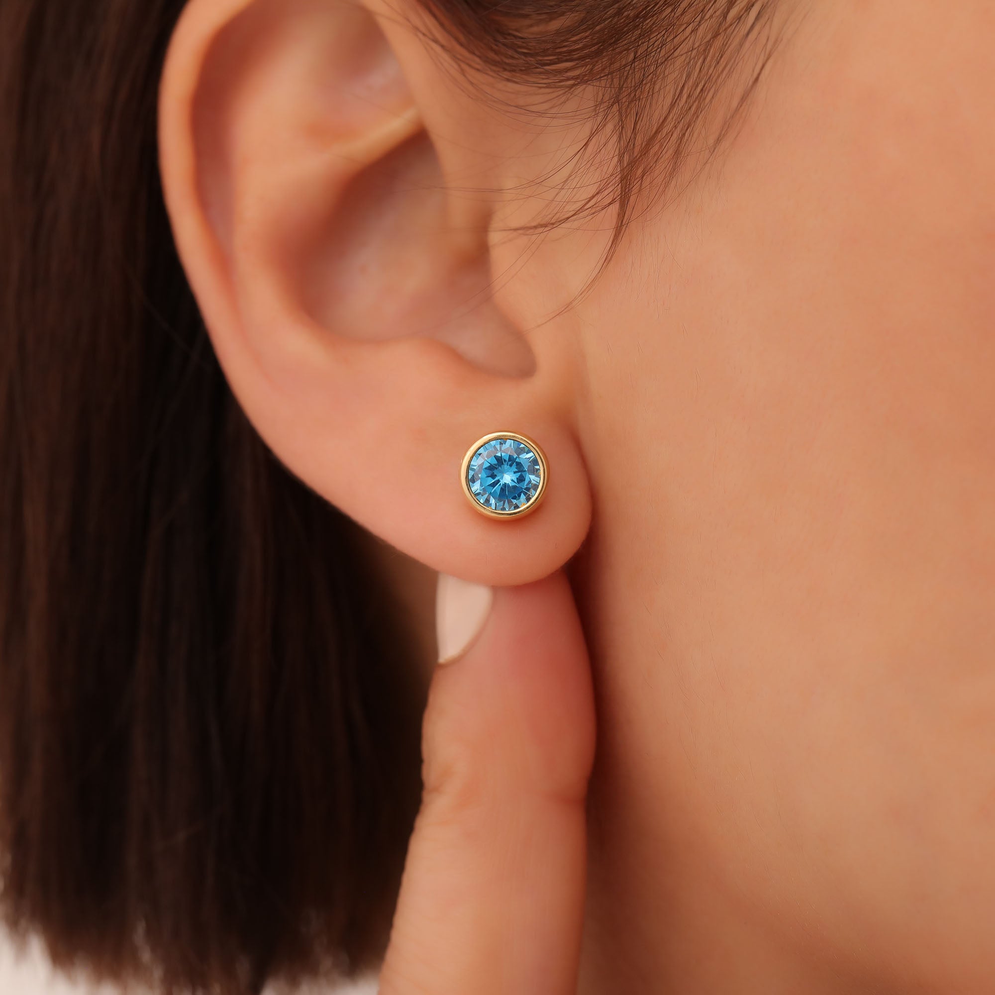 Round Blue Topaz Bezel Stud Earrings in 14K Solid Gold | December Birthstone Queen Jewelry Earrings
